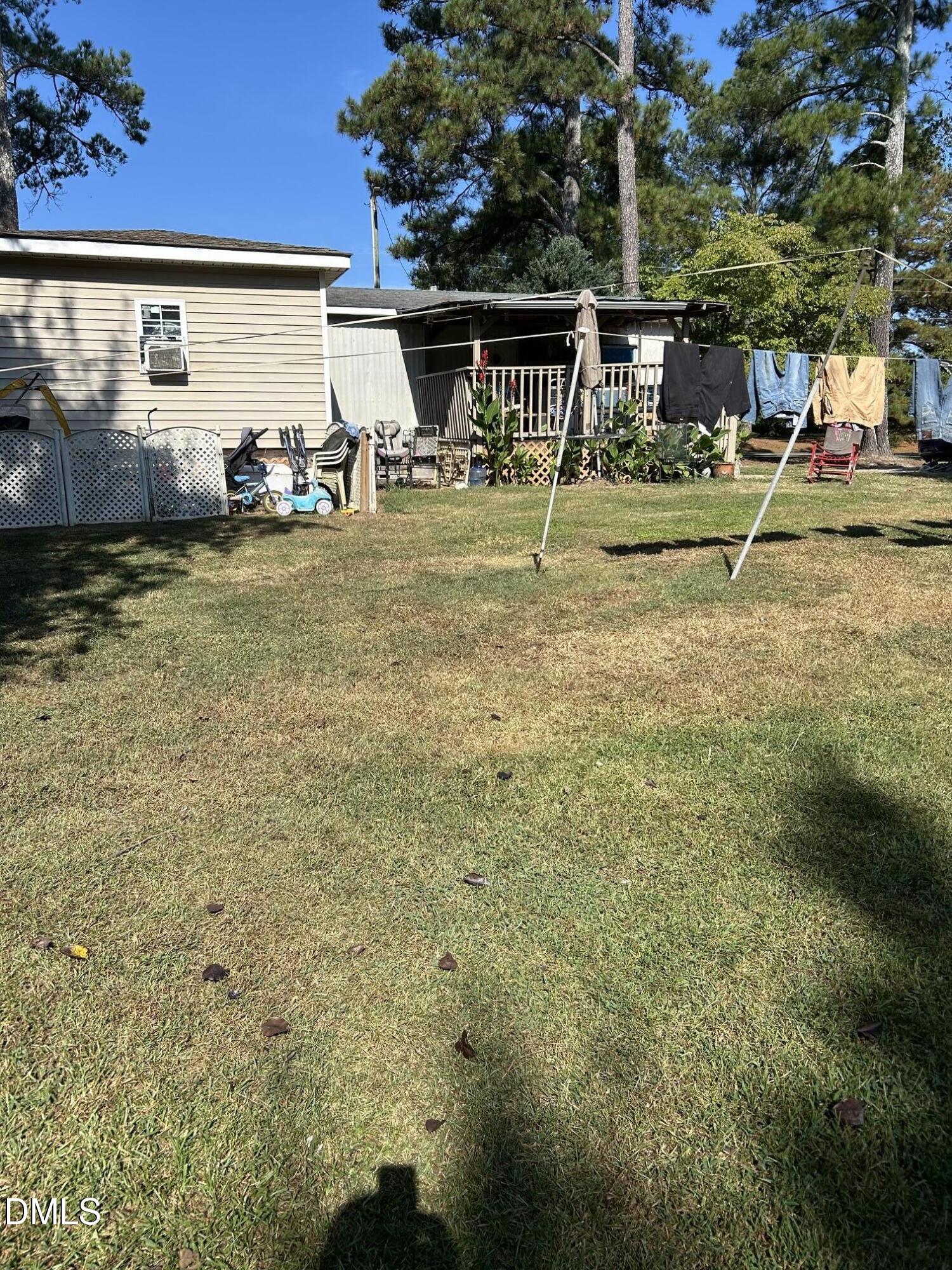 622 Young Road Property Photo 6