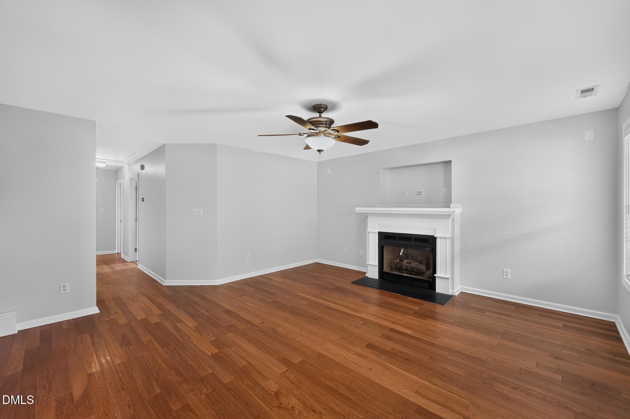 3633 Blue Blossom Drive Property Photo 5