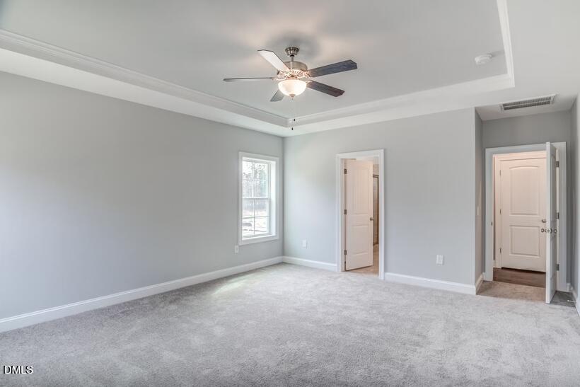 805 E Clydes Point Way Property Photo 12
