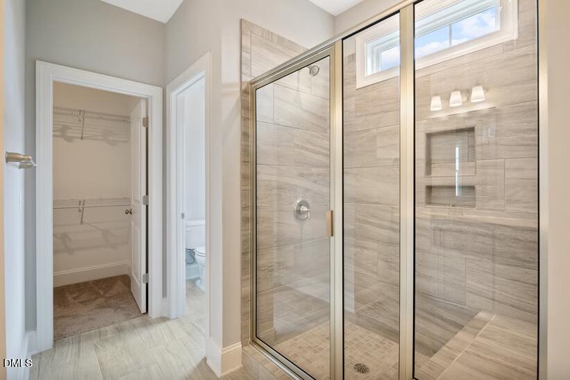 805 E Clydes Point Way Property Photo 13