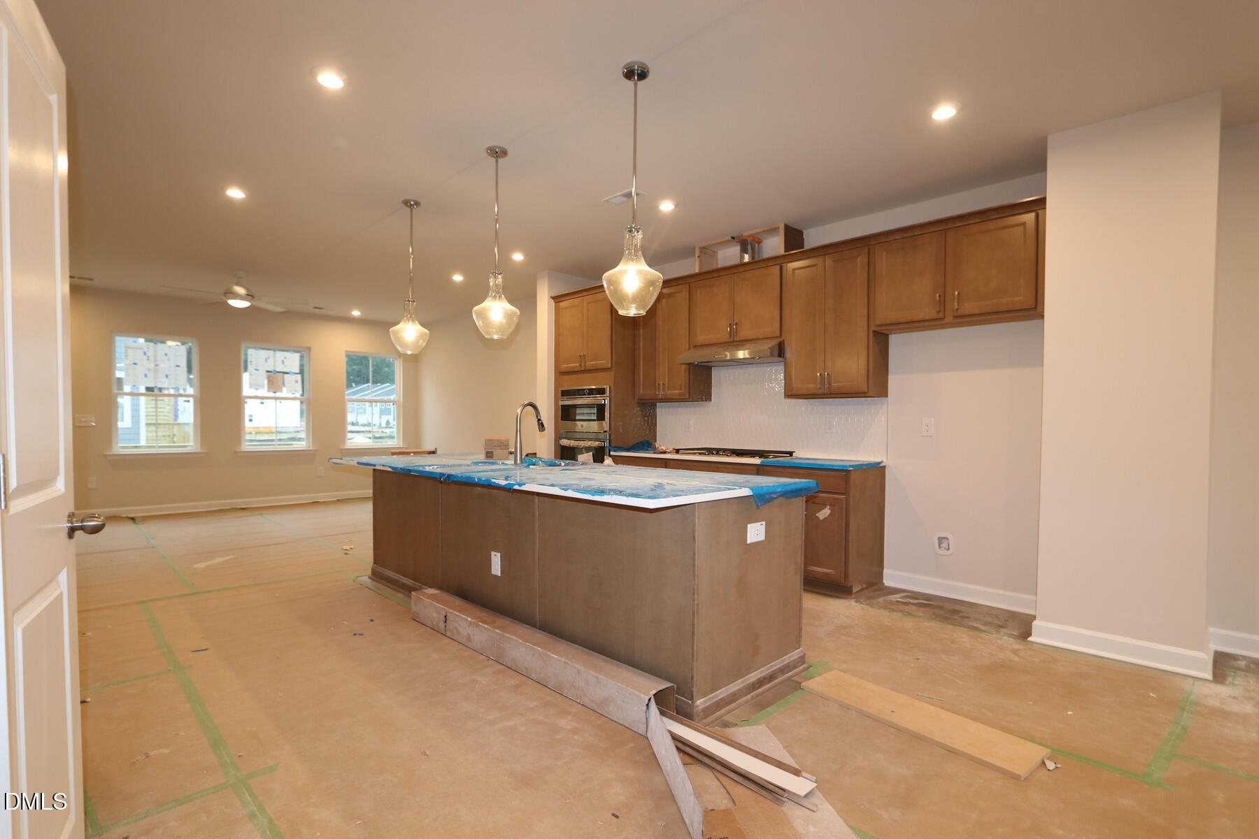 709 Callan View Avenue Property Photo 4