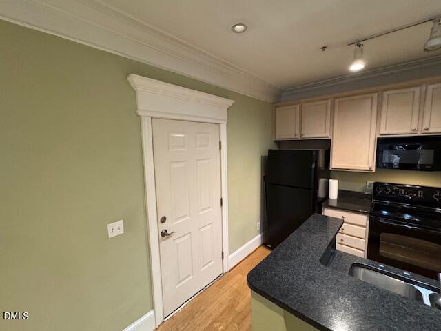 901 Canenaugh 104 Property Photo 6