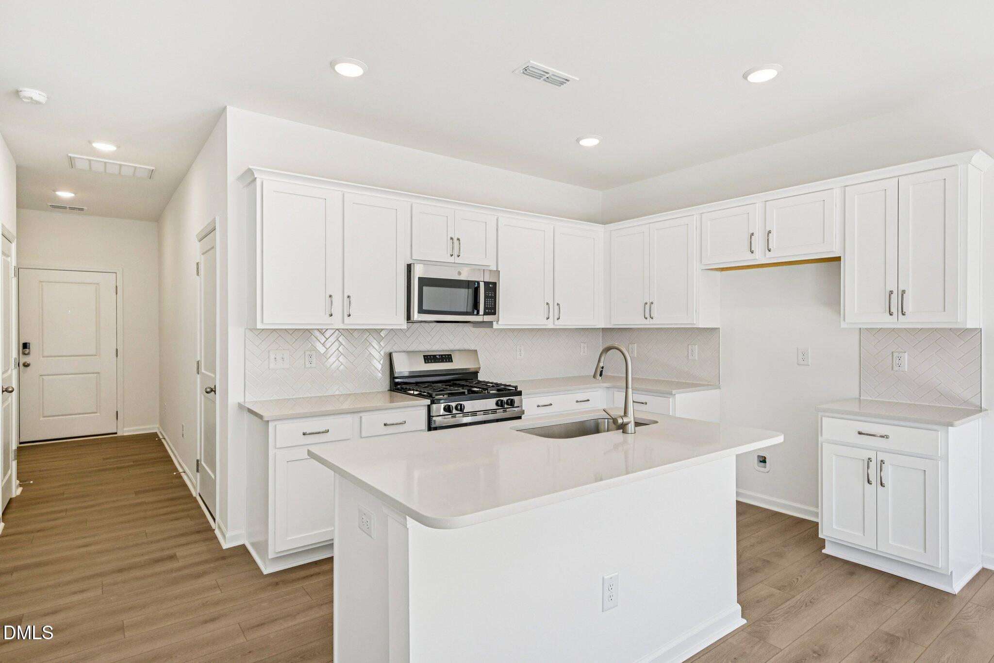 602 Rosy Court Property Photo 11