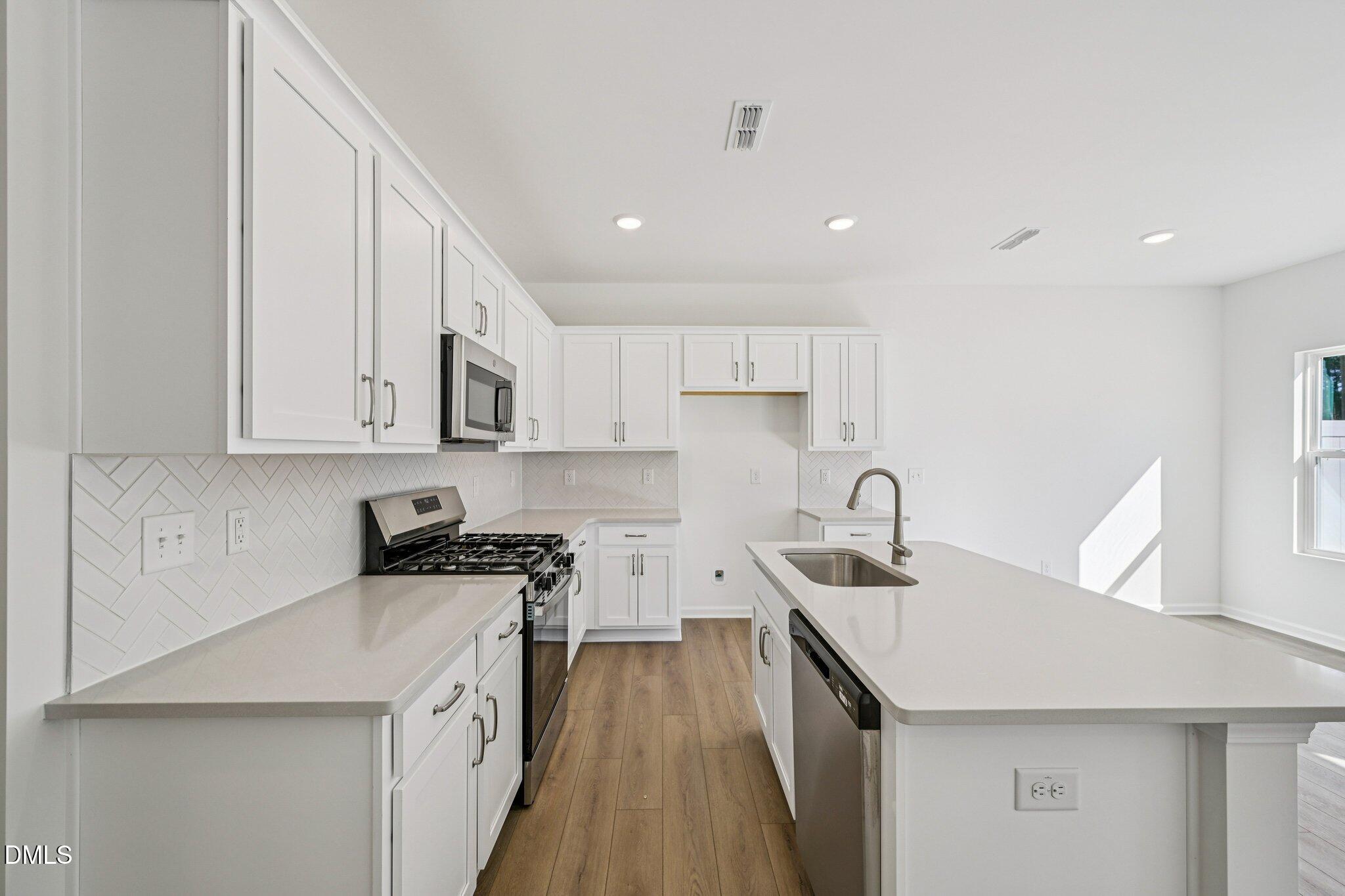 602 Rosy Court Property Photo 13