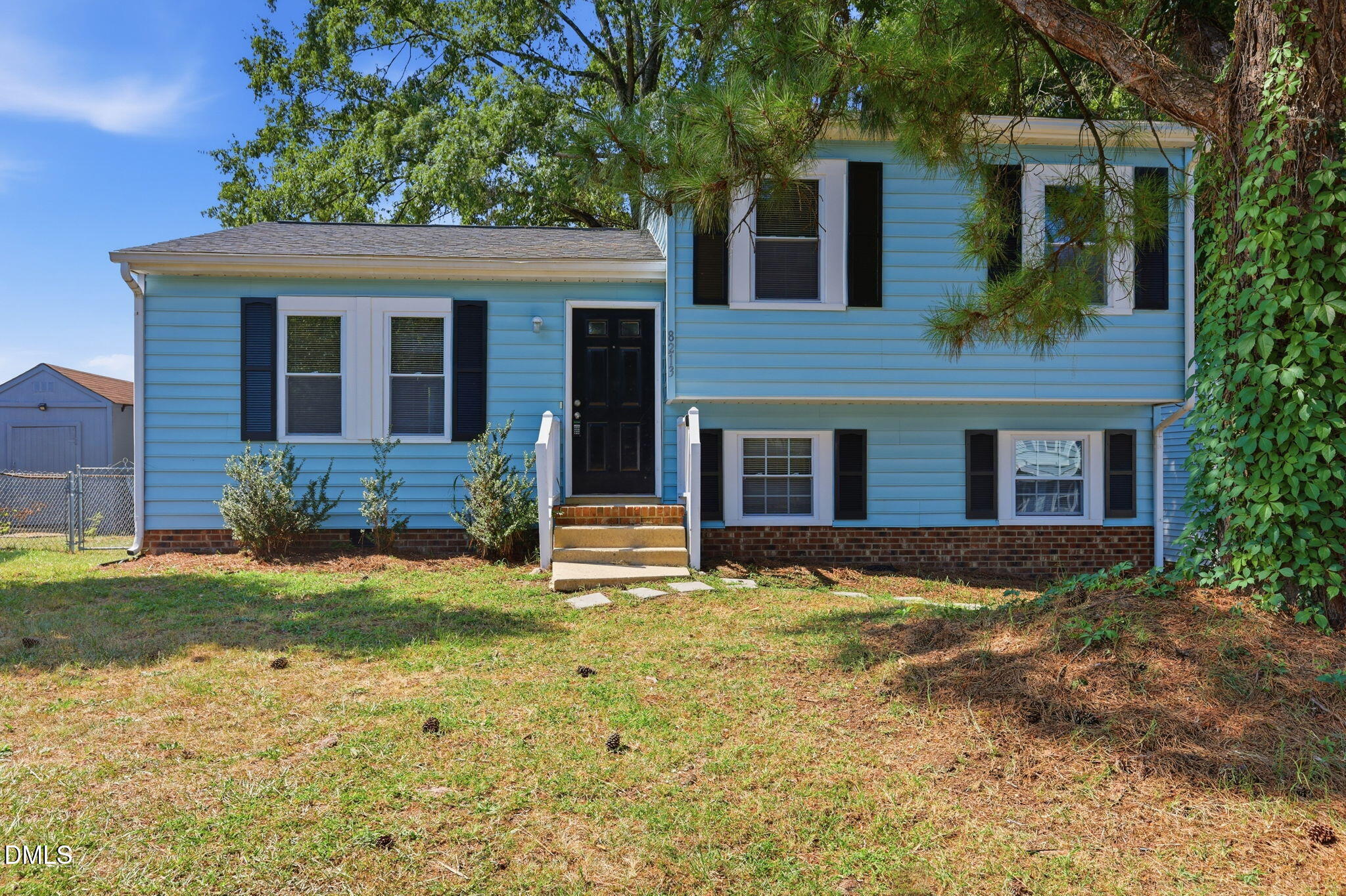 8213 Wynewood Court Property Photo 1