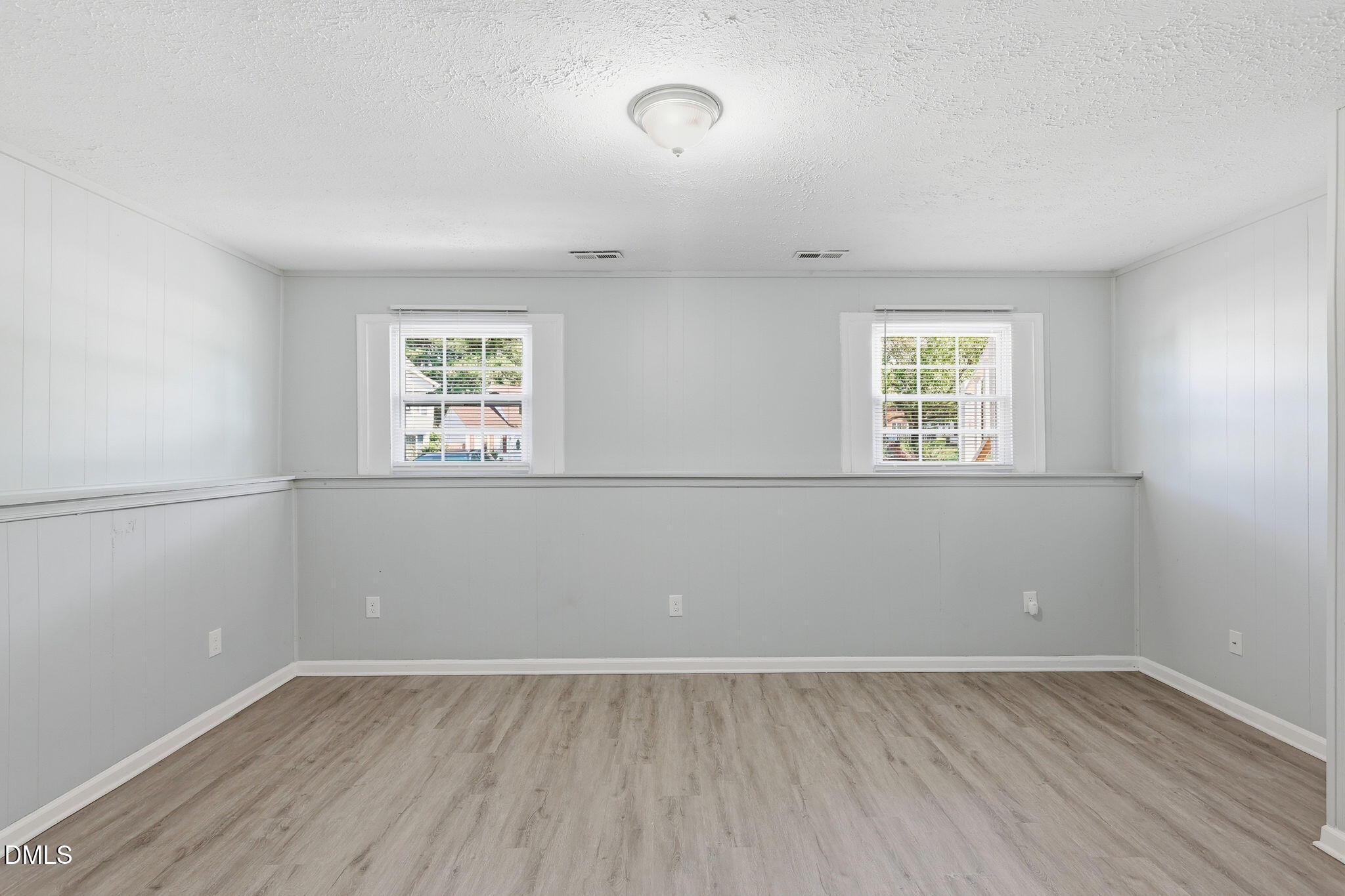 8213 Wynewood Court Property Photo 10