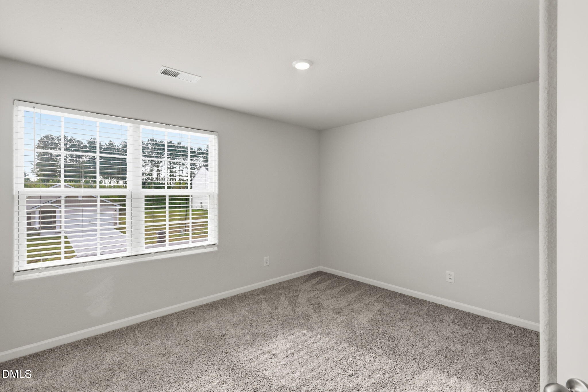 349 Taverners Lane Property Photo 20