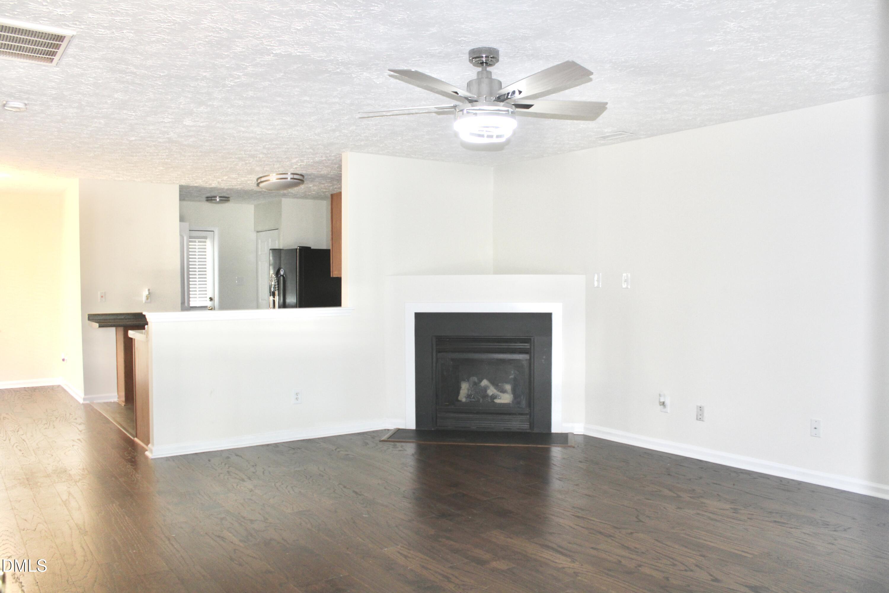 4213 Tensity Drive Property Photo 4