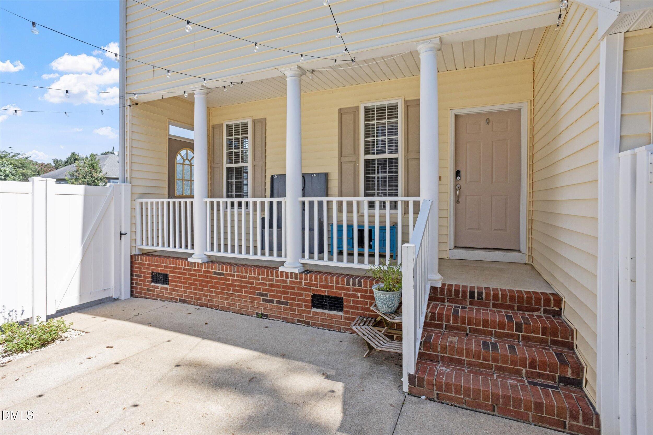 324 Mccarthy Drive Property Photo 5
