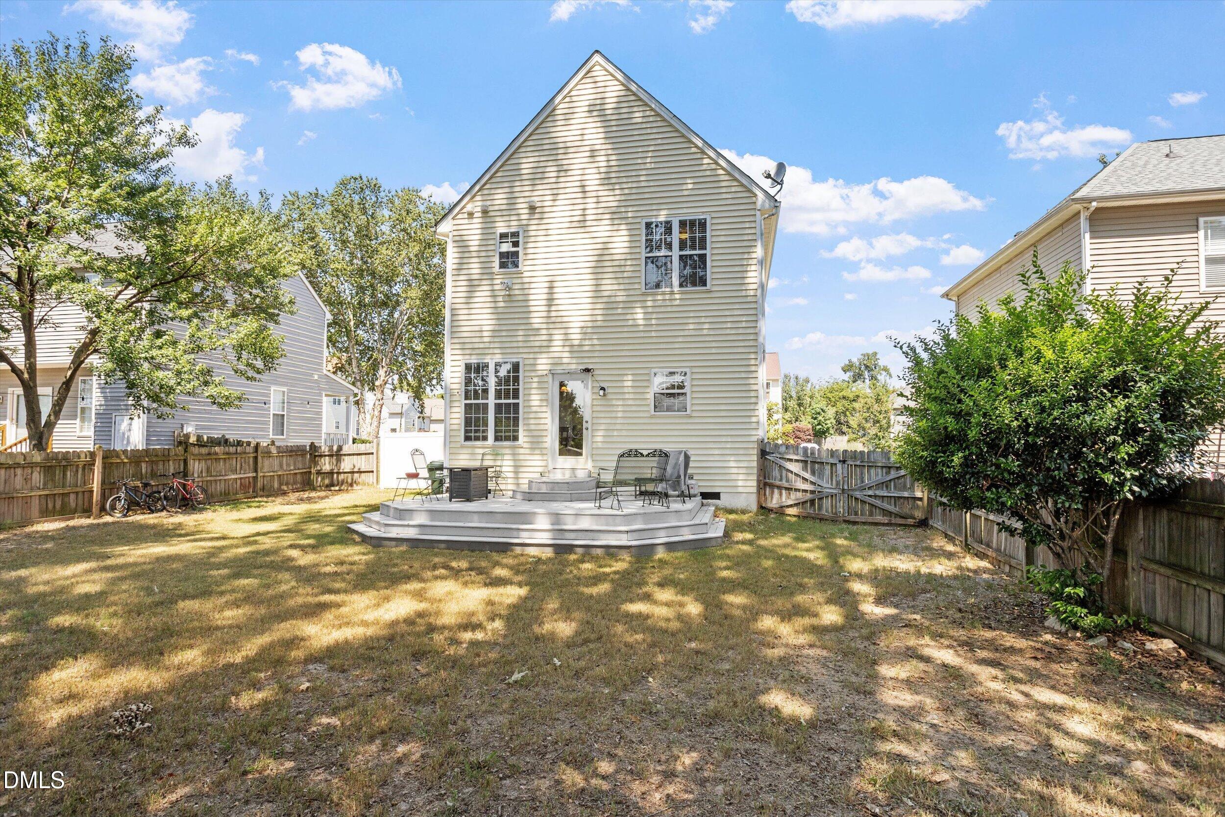 324 Mccarthy Drive Property Photo 9