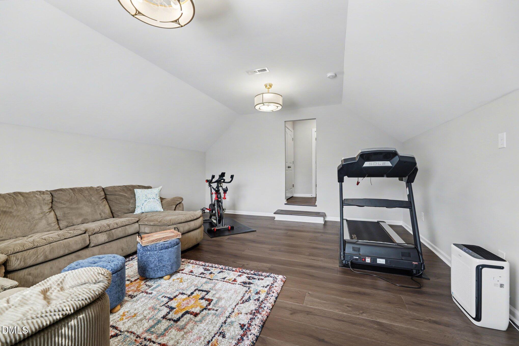 6002 Stone Valley Way Property Photo 14