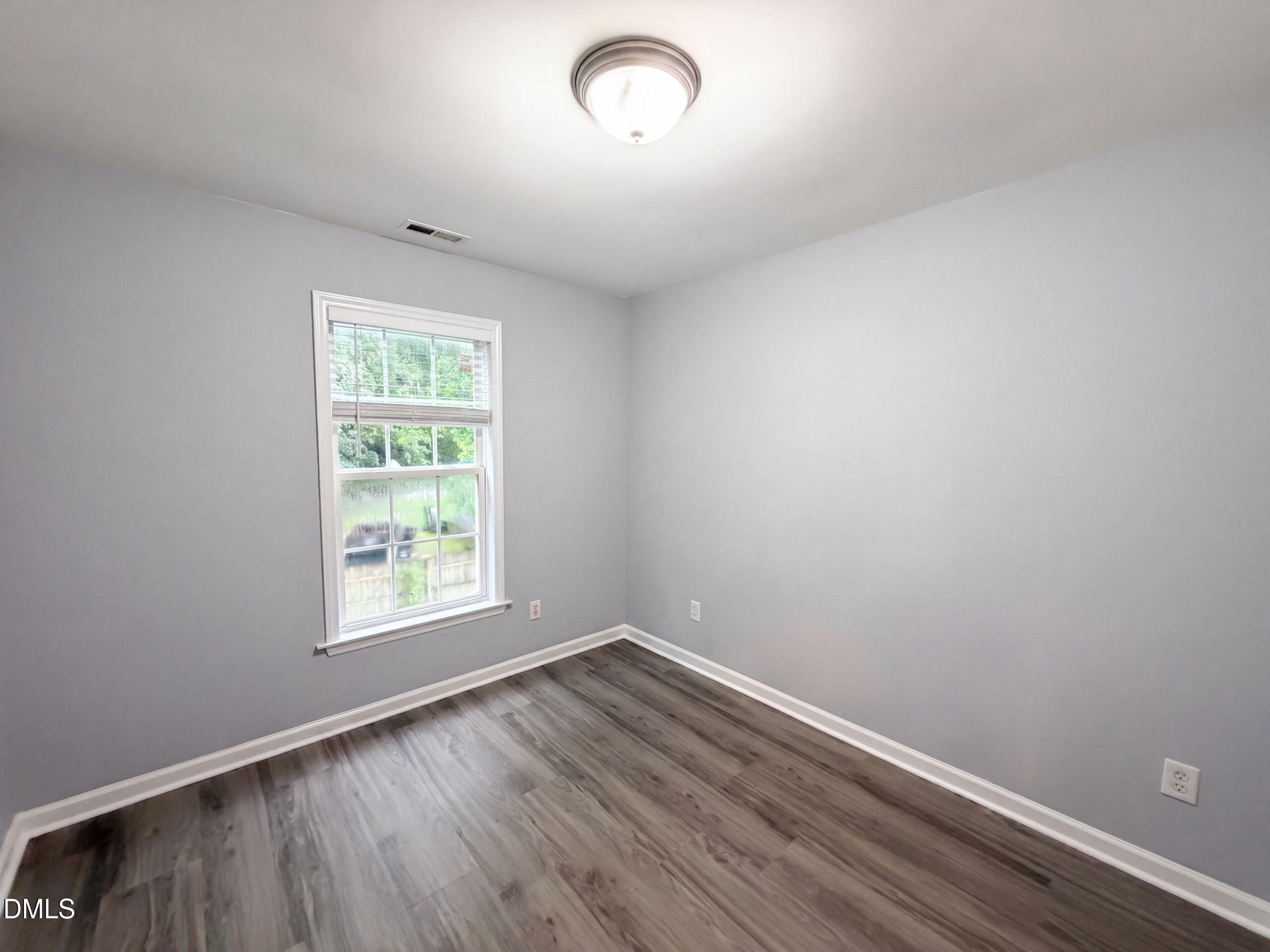 5400 Tanglewood Pine Lane Property Photo 9