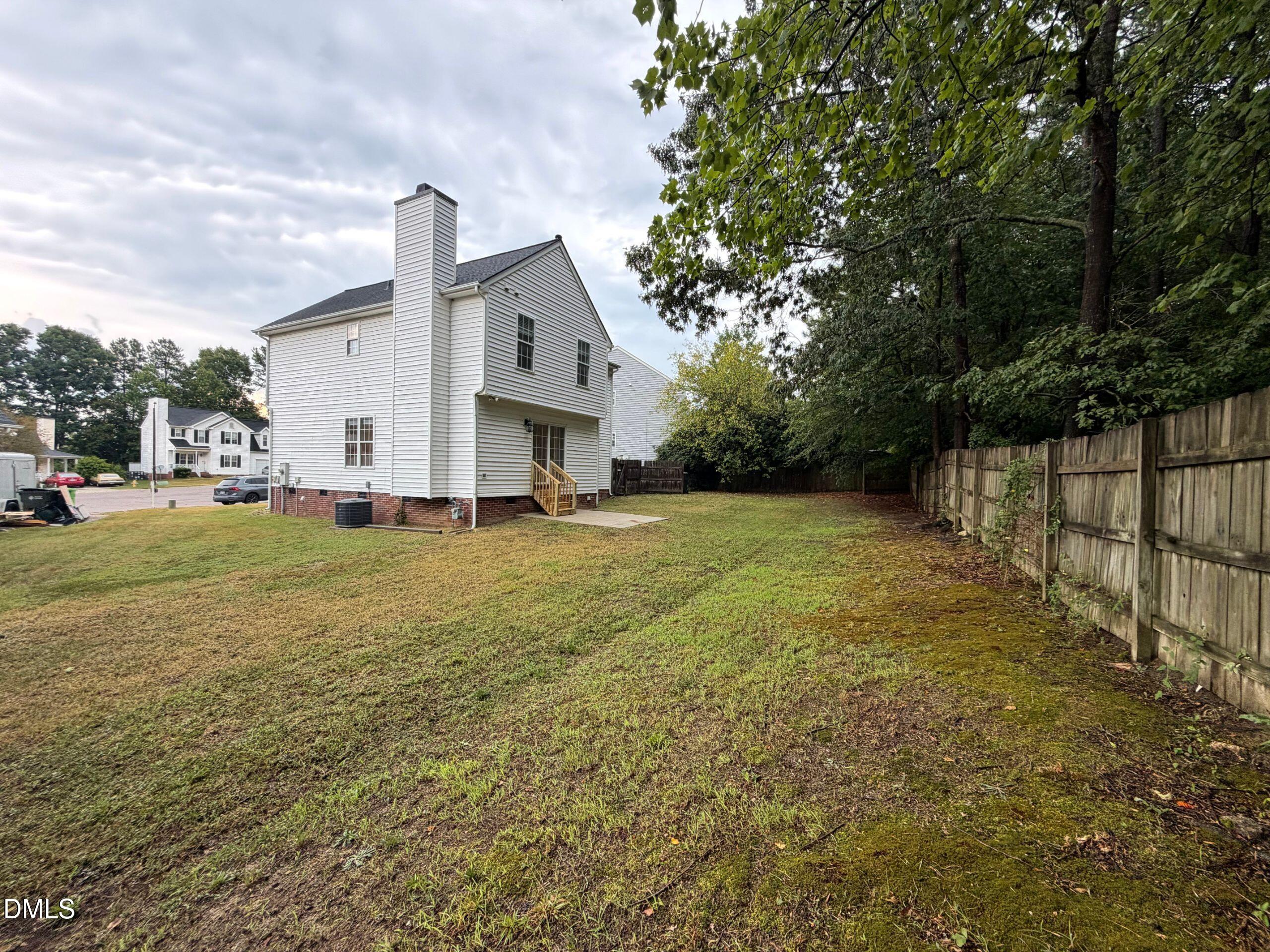5400 Tanglewood Pine Lane Property Photo 15