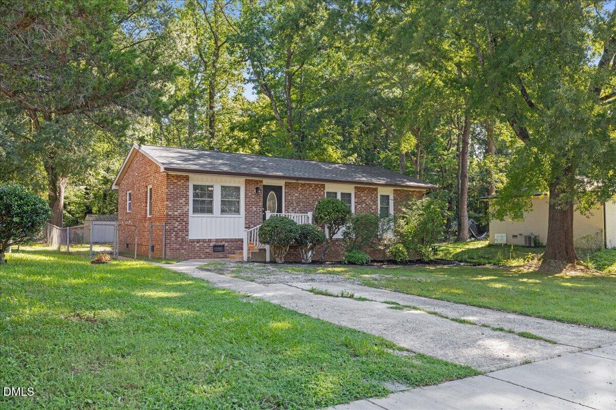 817 Waring Street Property Photo 2