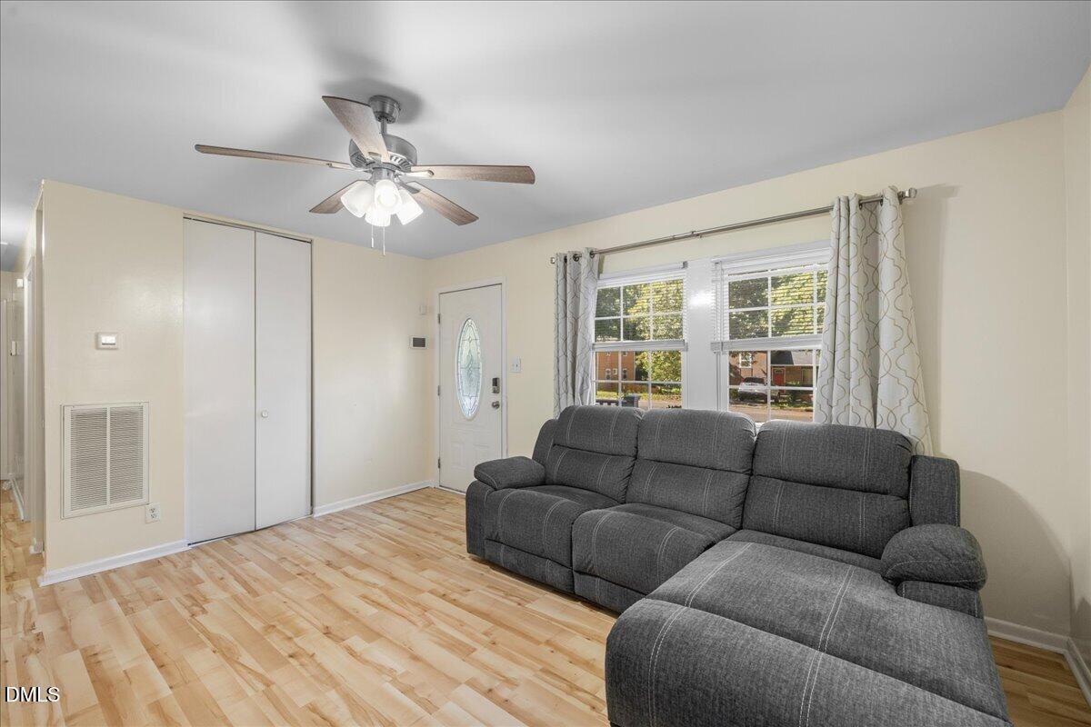 817 Waring Street Property Photo 11