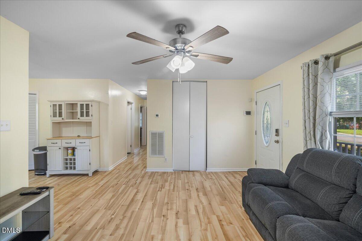 817 Waring Street Property Photo 12