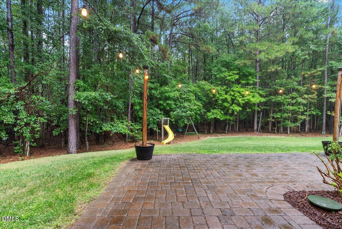 4002 Stoneway Court Property Photo 10