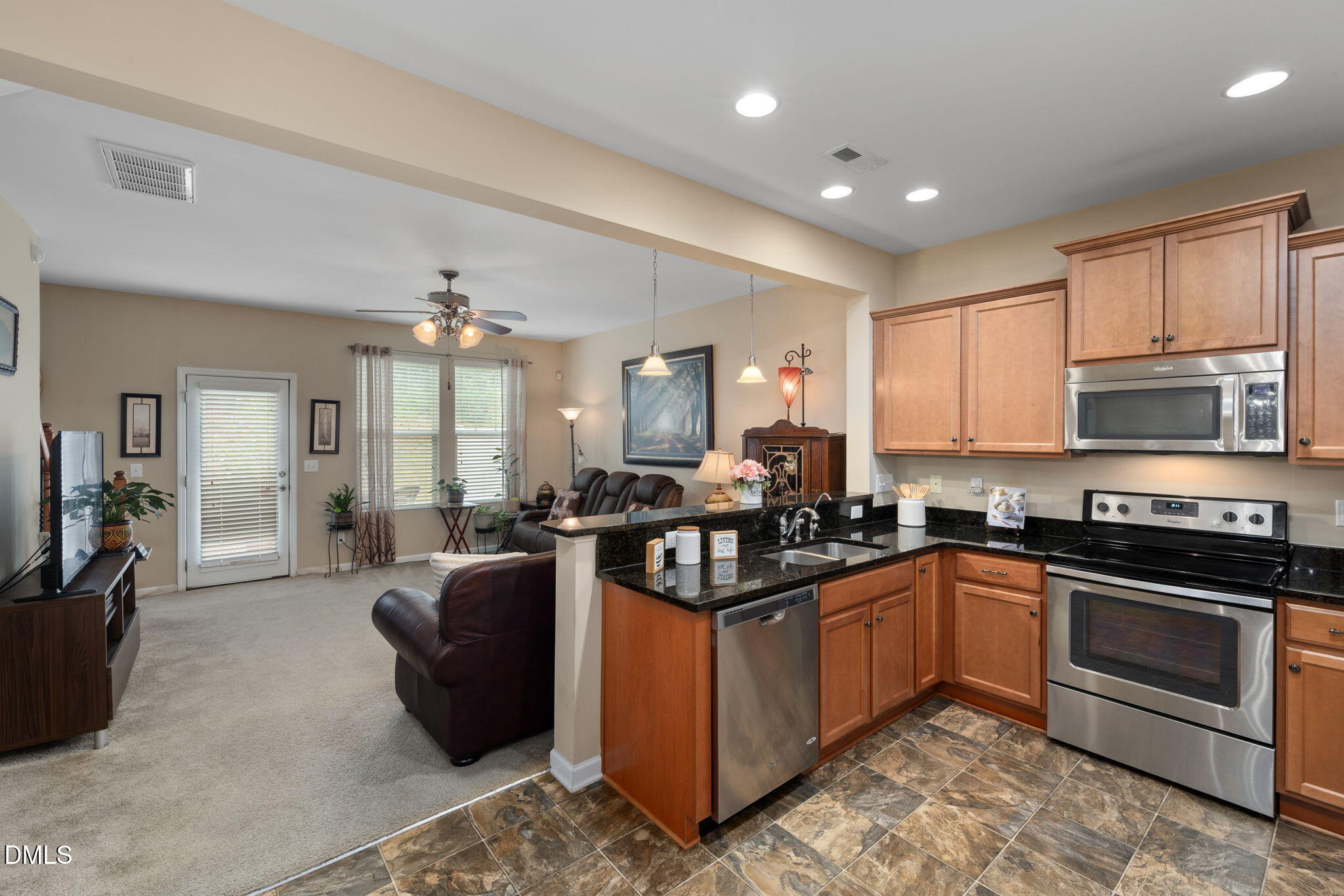 9849 Sweet Basil Drive Property Photo 7