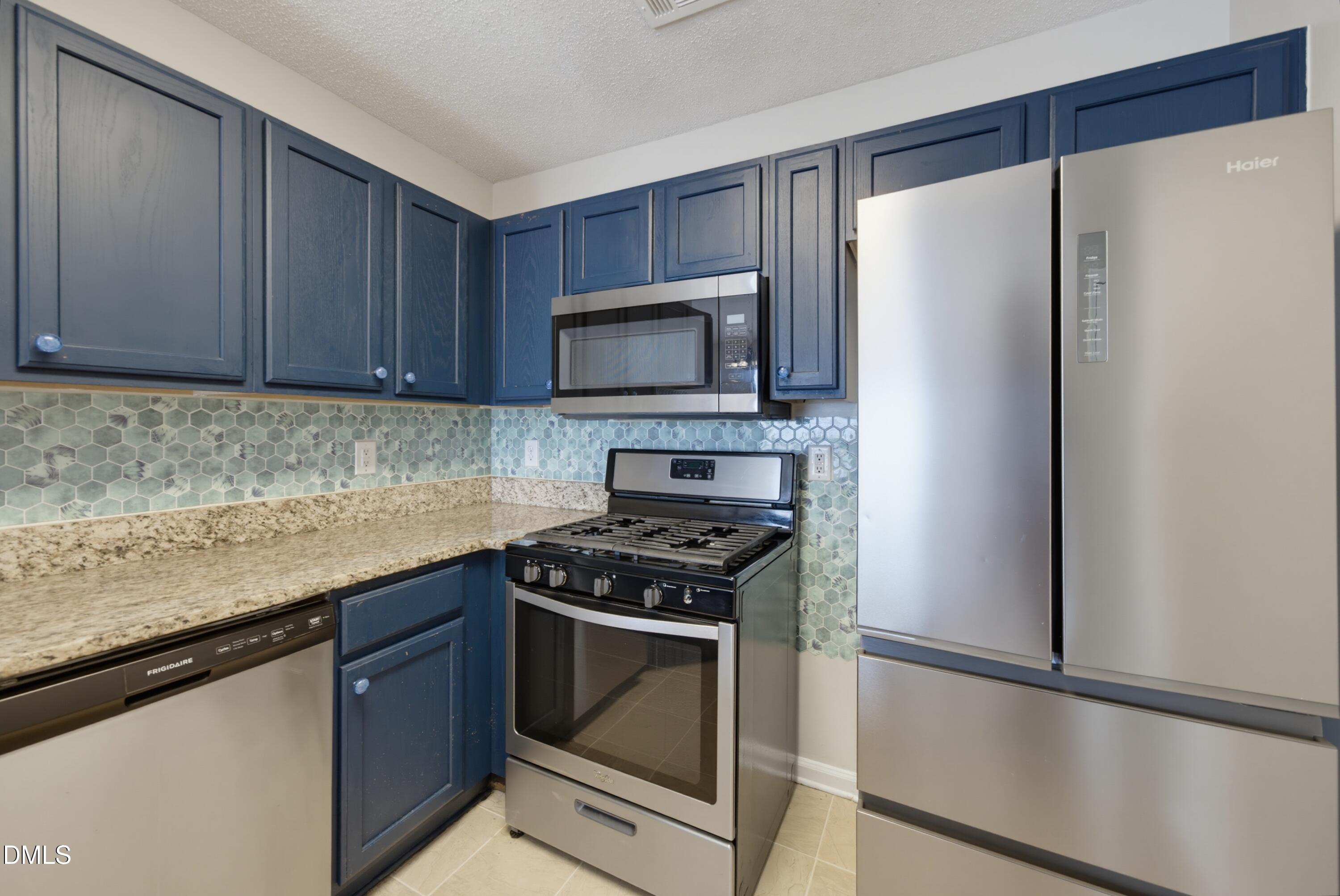 4268 Lake Woodard Drive Property Photo 15