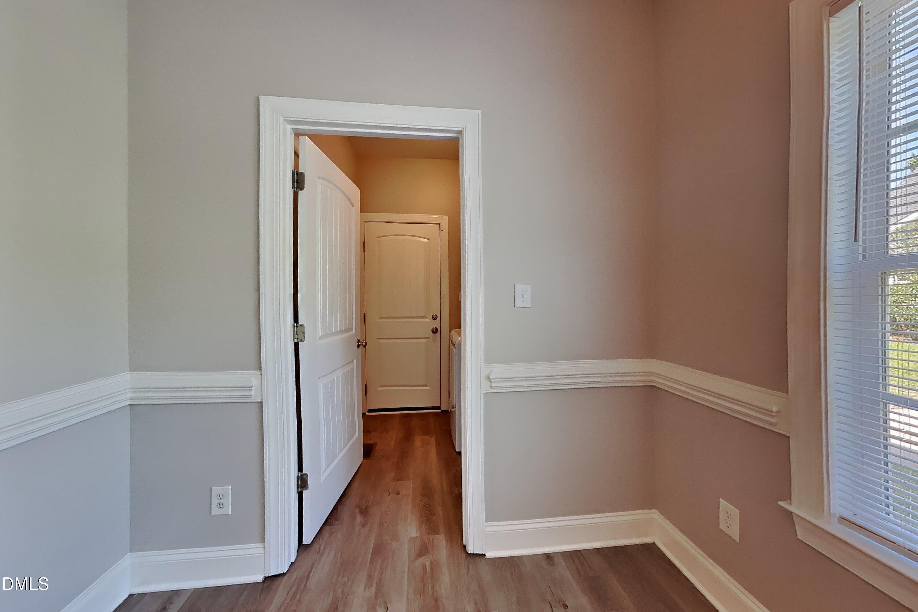 117 Cambridge Drive Property Photo 3