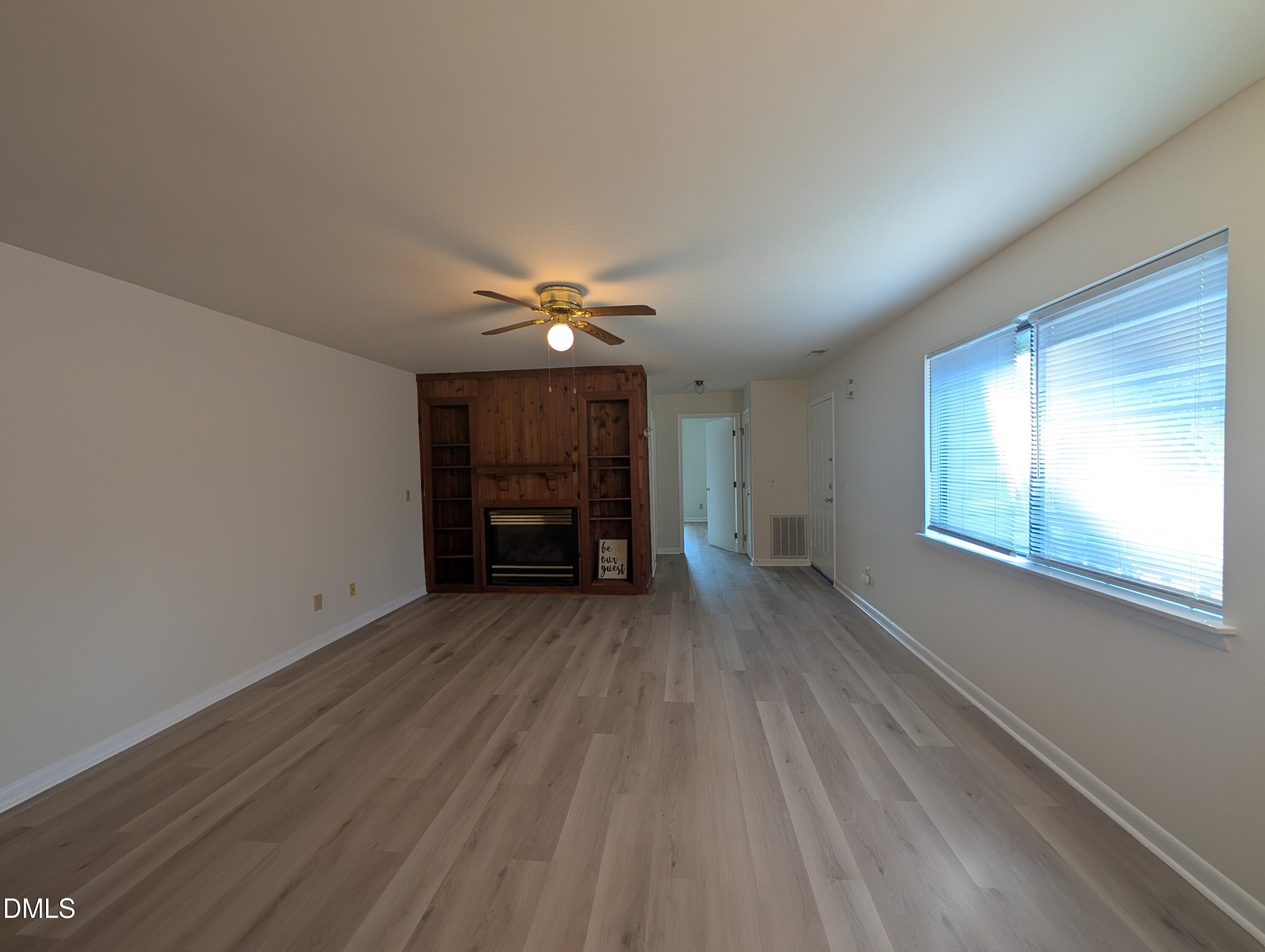 386 Summerwalk Circle Property Photo 1