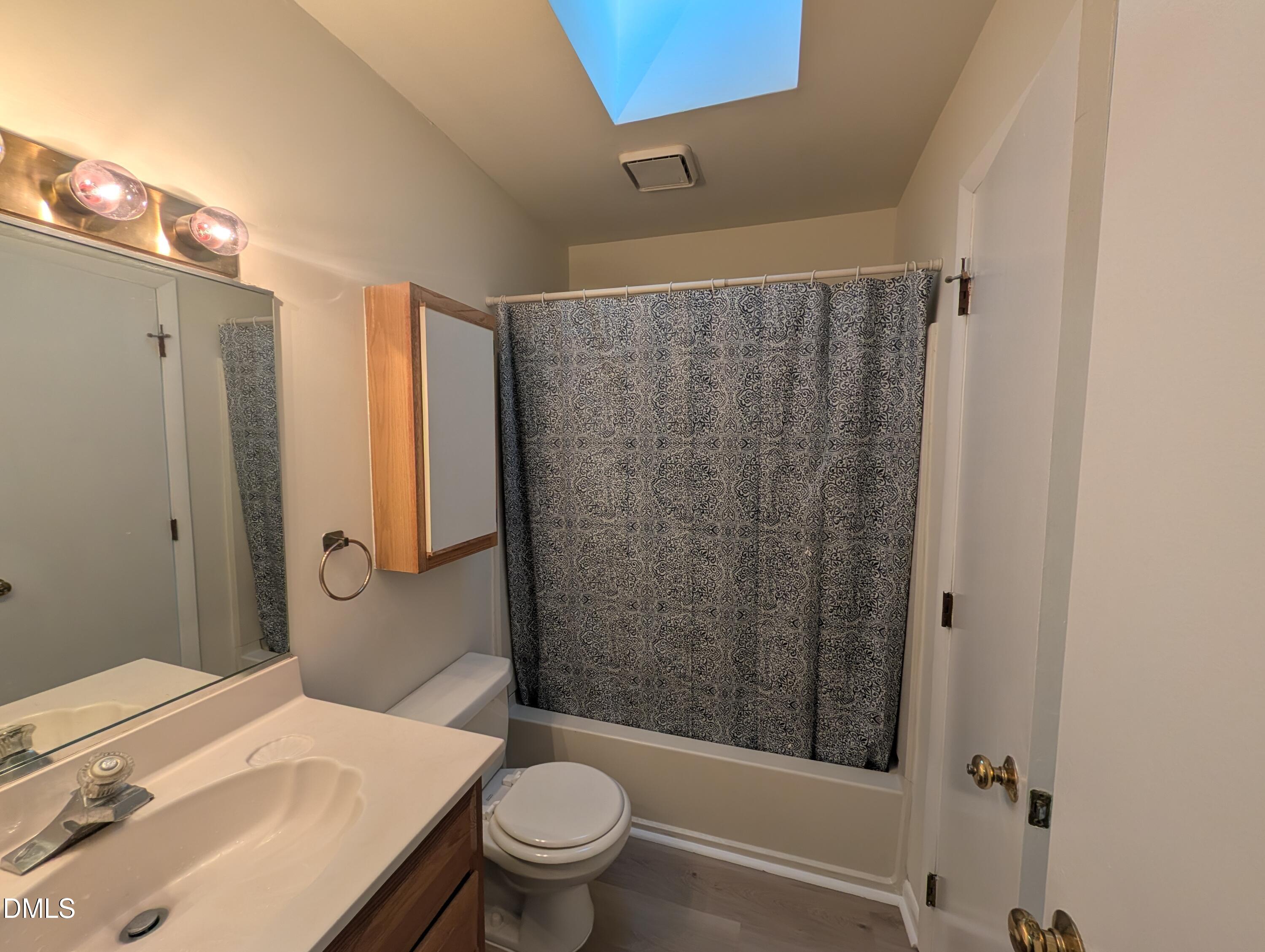 386 Summerwalk Circle Property Photo 7
