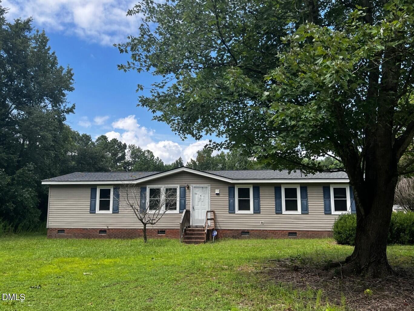 175 Wakeline Drive Property Photo 1