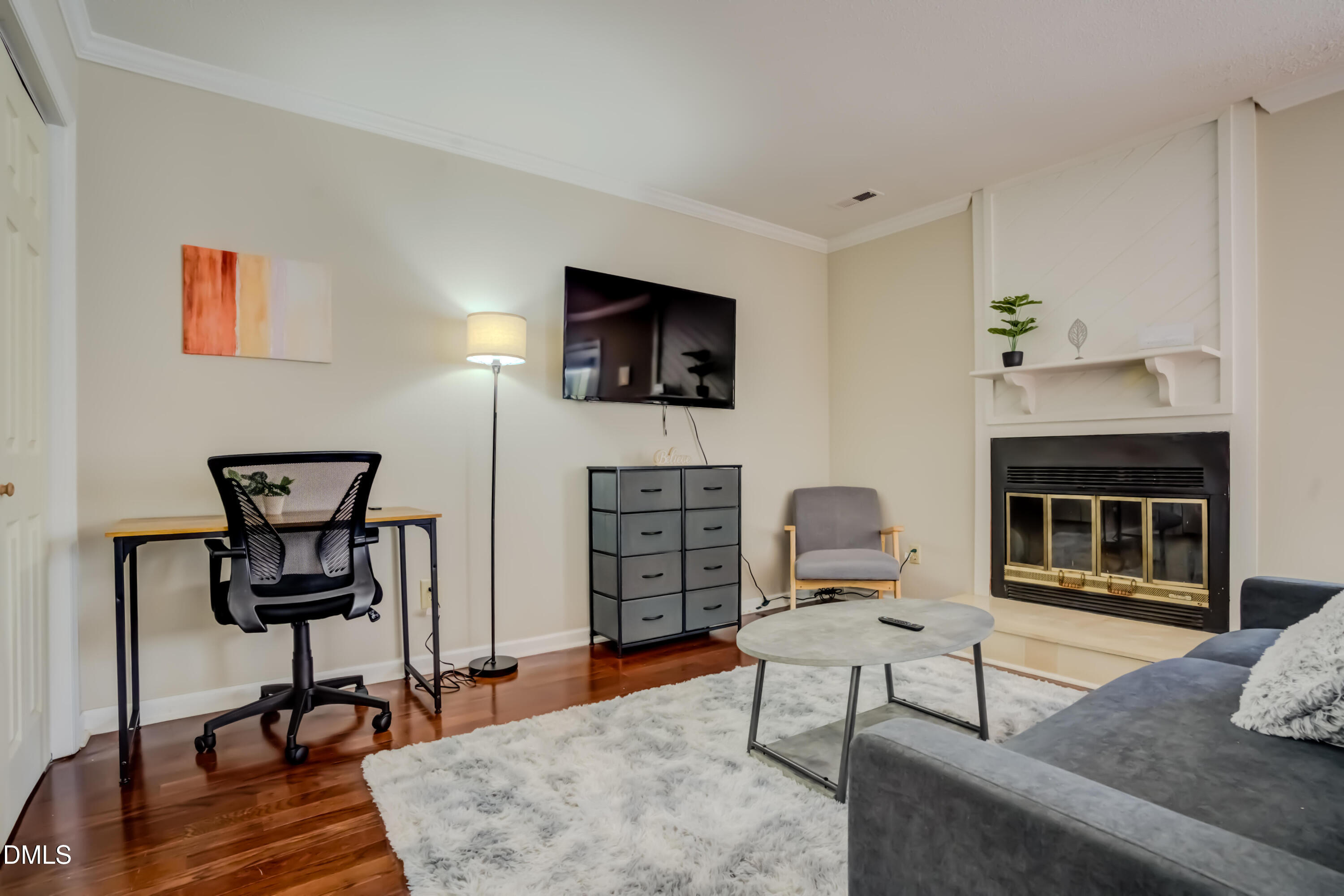 618 Applecross Drive Property Photo 4
