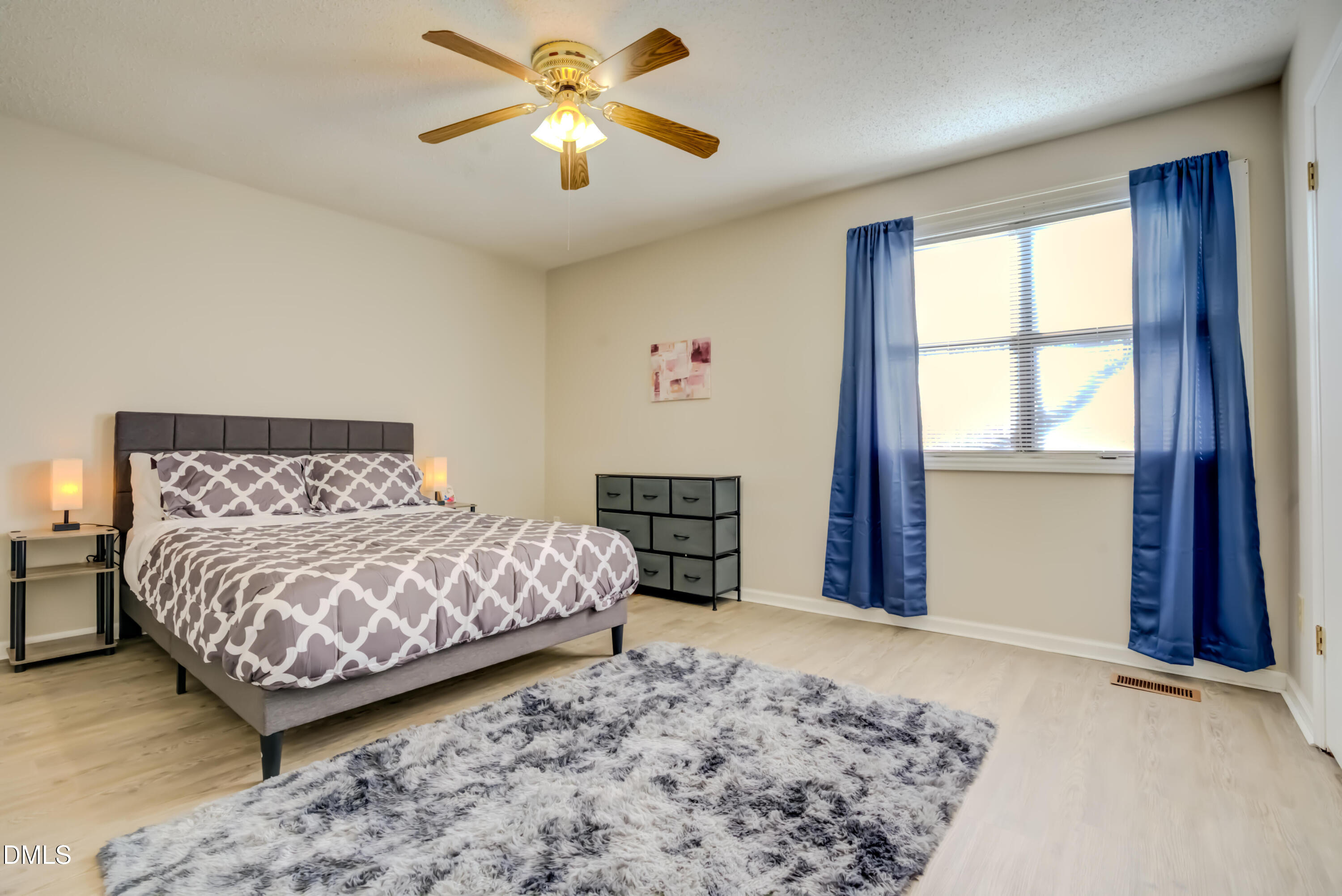 618 Applecross Drive Property Photo 14