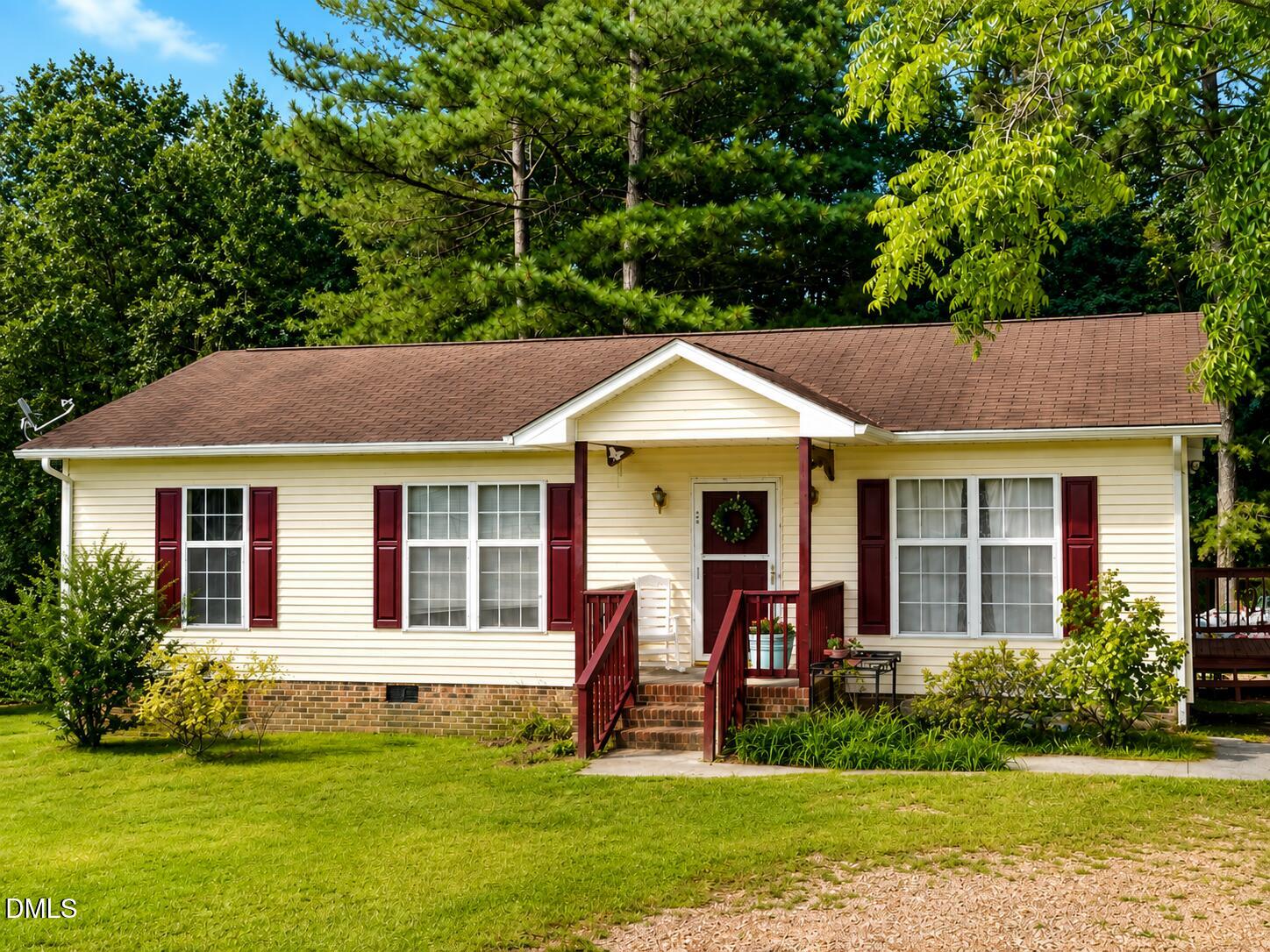 102 Pine Forest Drive Property Photo 1