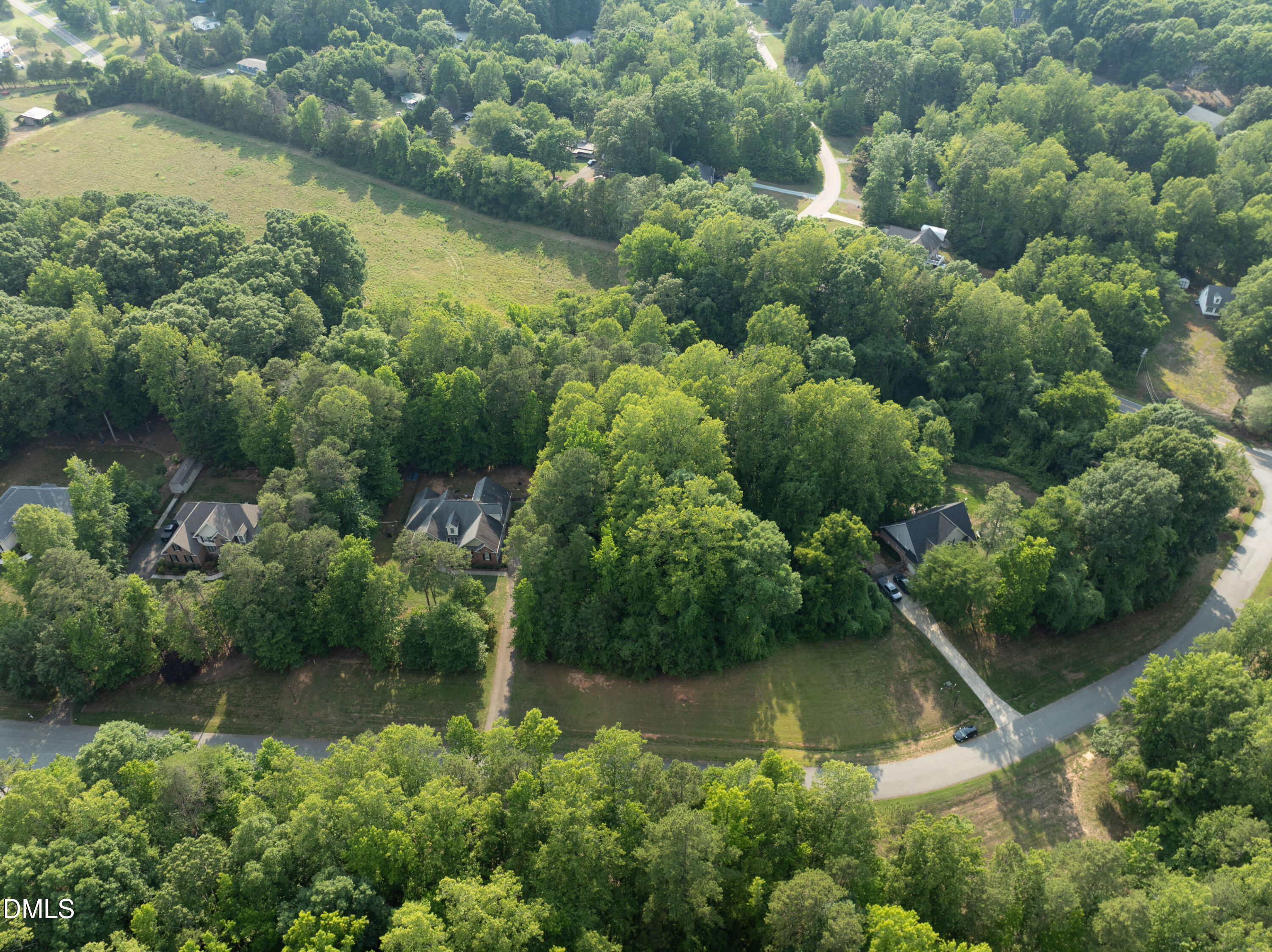 100 River Bend Drive Property Photo 3