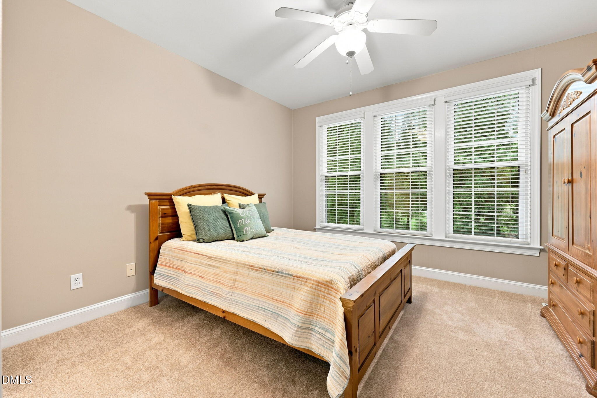 1212 Tacketts Pond Drive Property Photo 43