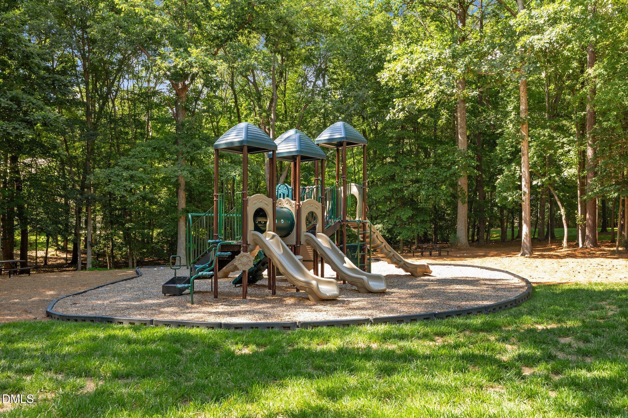 1212 Tacketts Pond Drive Property Photo 70