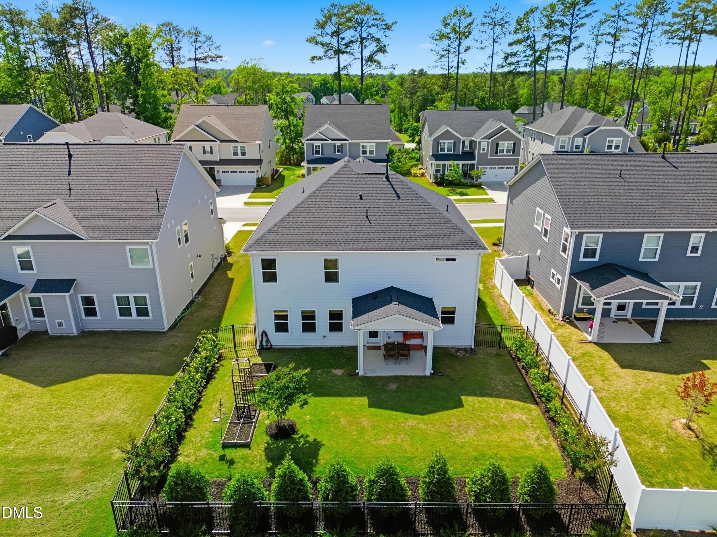 2709 Womble Ridge Drive Property Photo 4