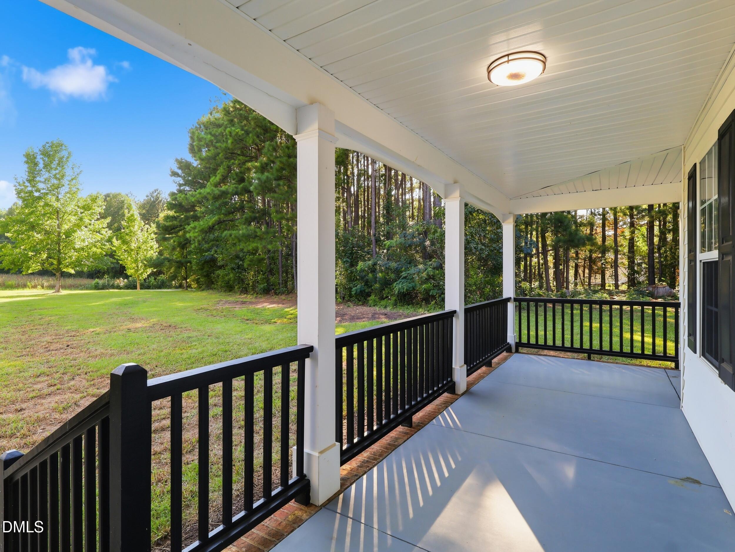 665 Lewis Road Property Photo 4