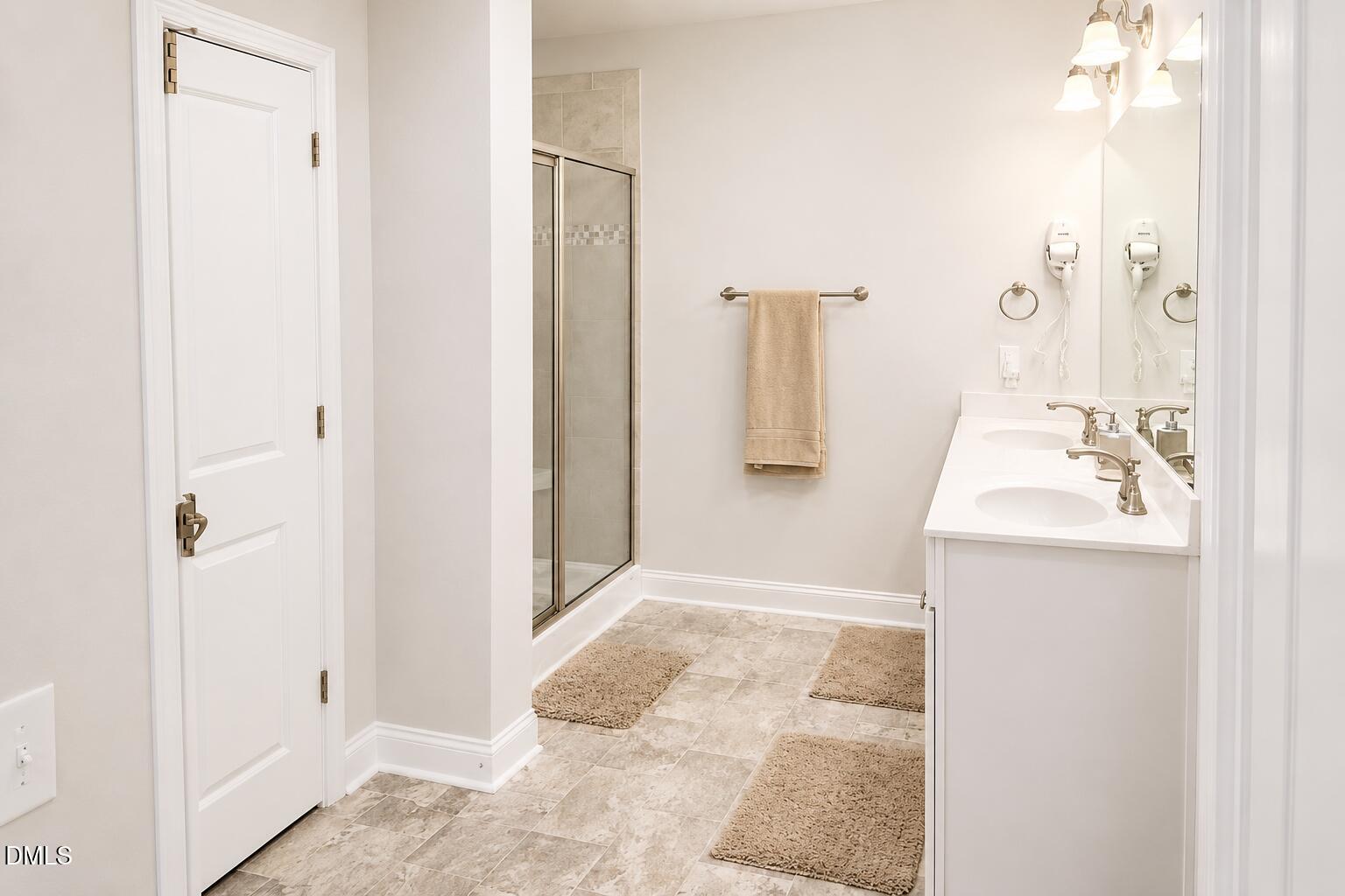 182 Hillmont Drive Property Photo 18