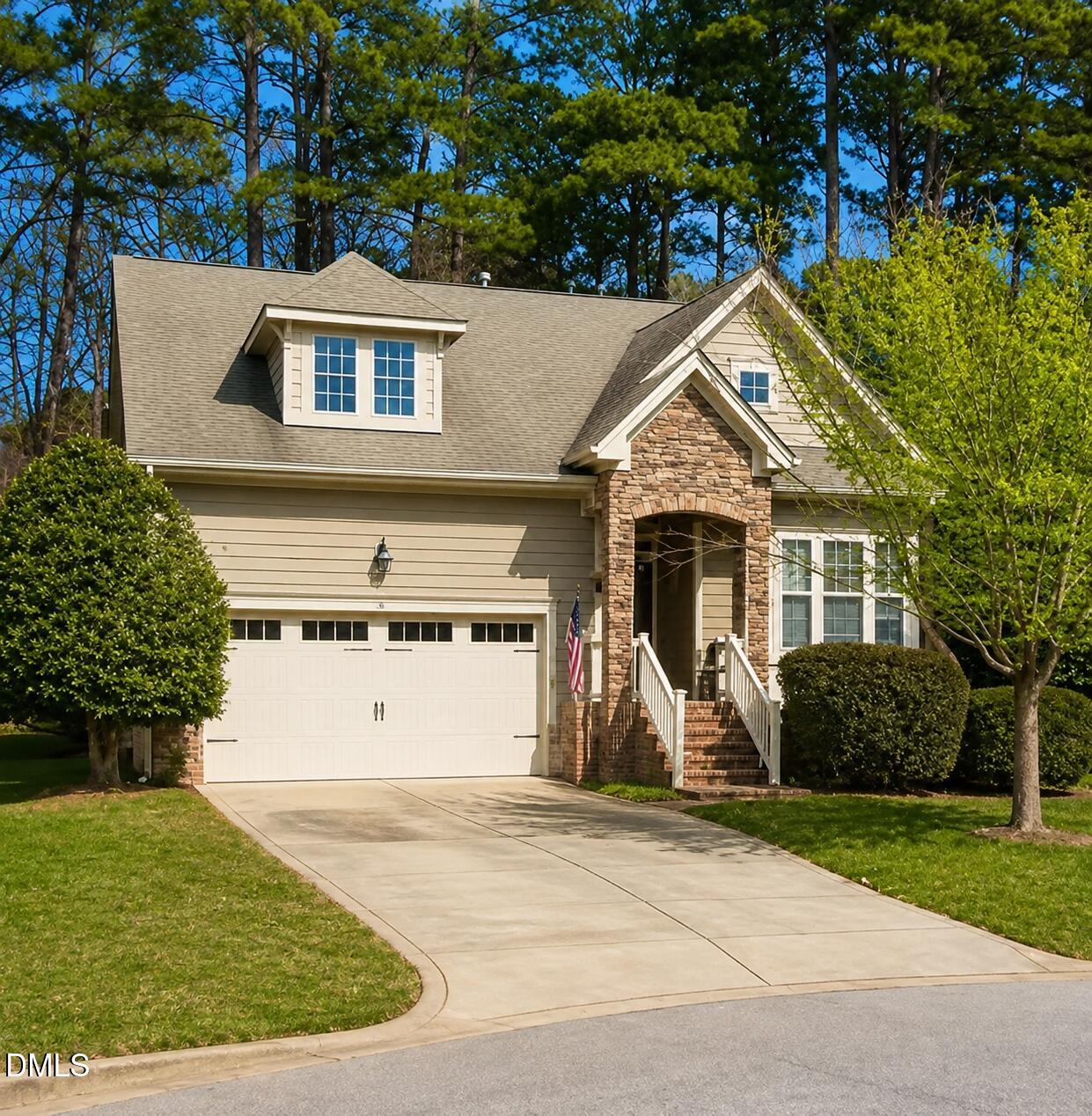 186 Briarfield Drive Property Photo 2