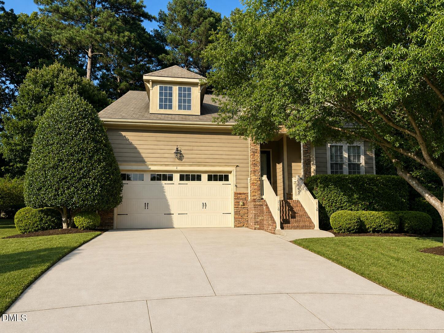 186 Briarfield Drive Property Photo 3