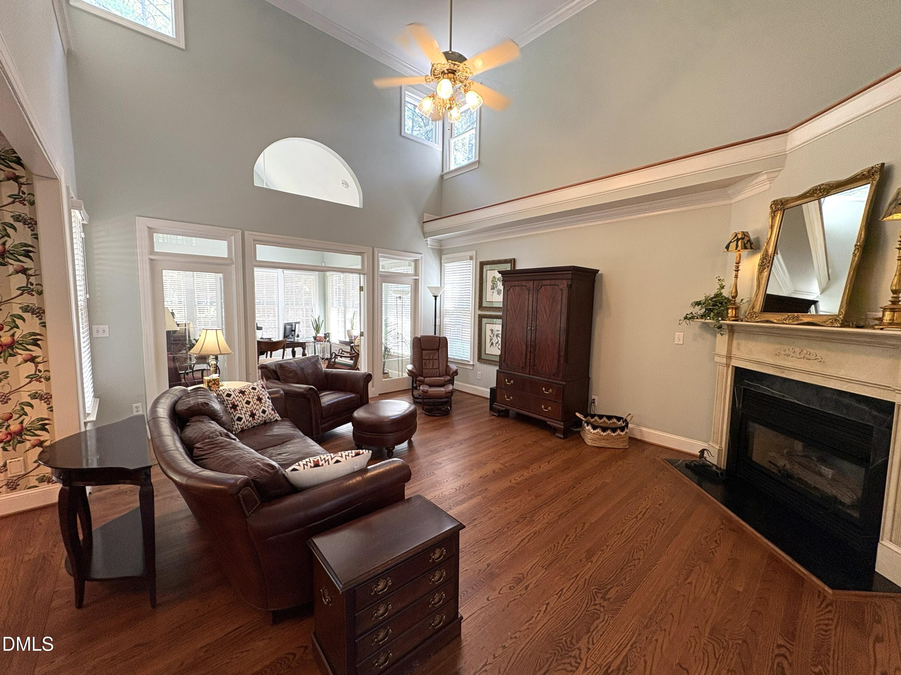 306 Lakeside Circle Property Photo 4