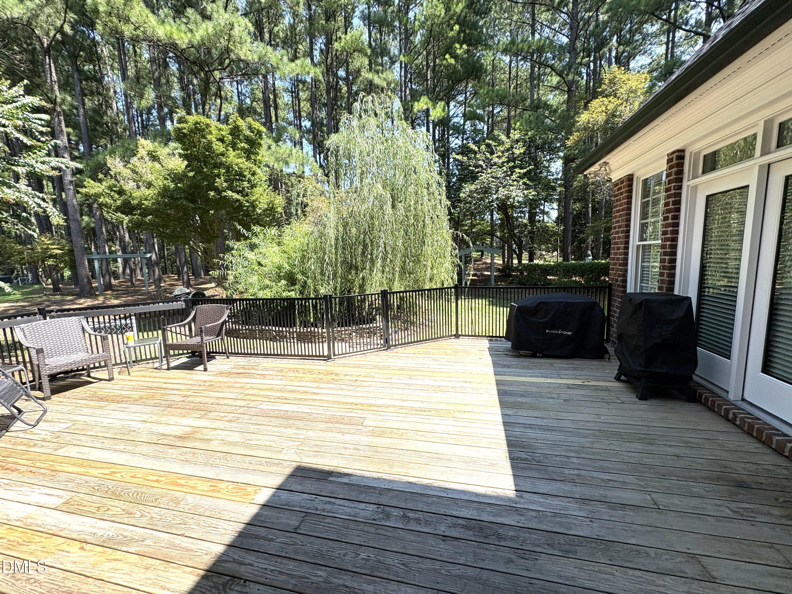 306 Lakeside Circle Property Photo 24