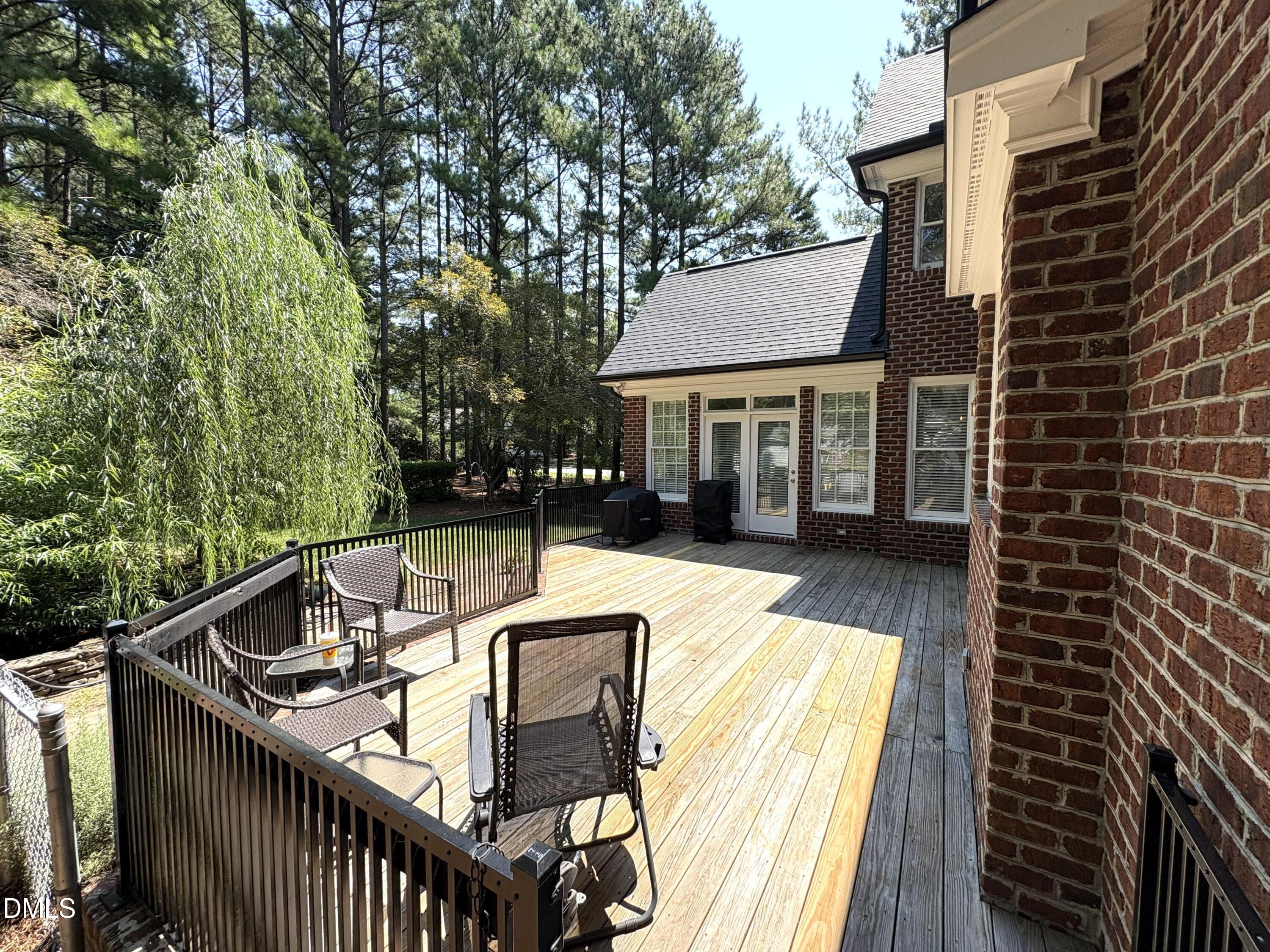 306 Lakeside Circle Property Photo 25