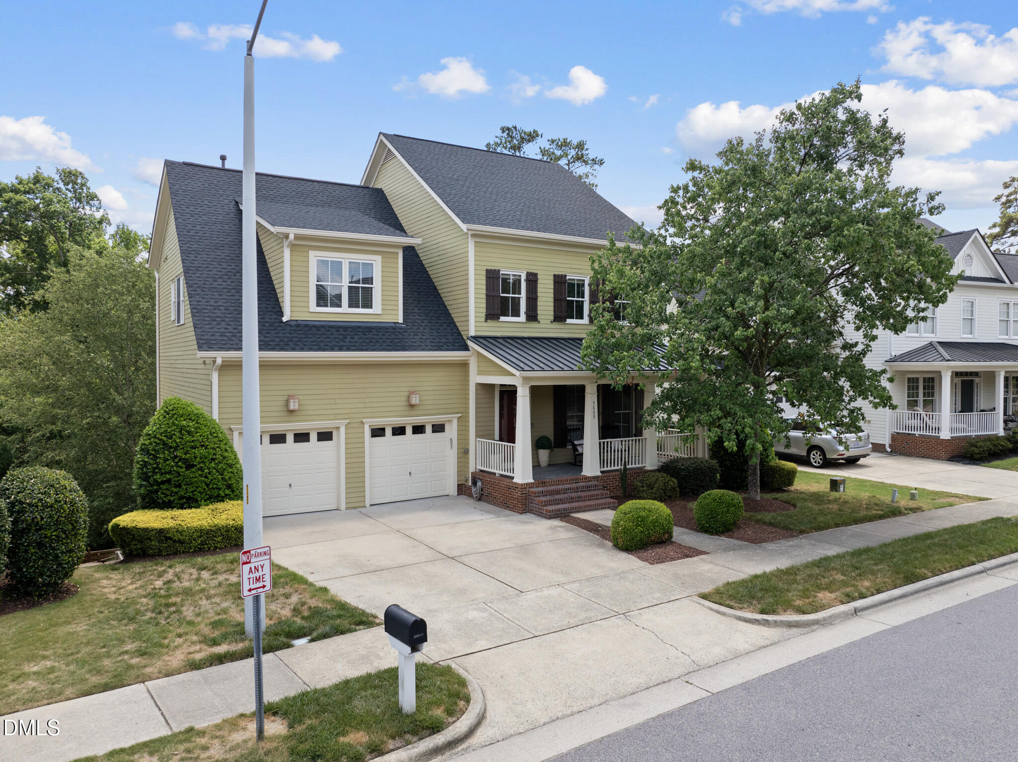 5609 Cary Glen Boulevard Property Photo 1