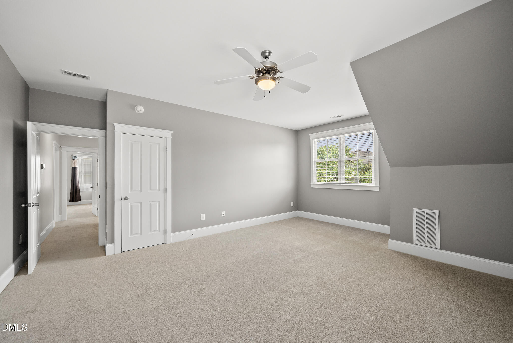 5609 Cary Glen Boulevard Property Photo 23