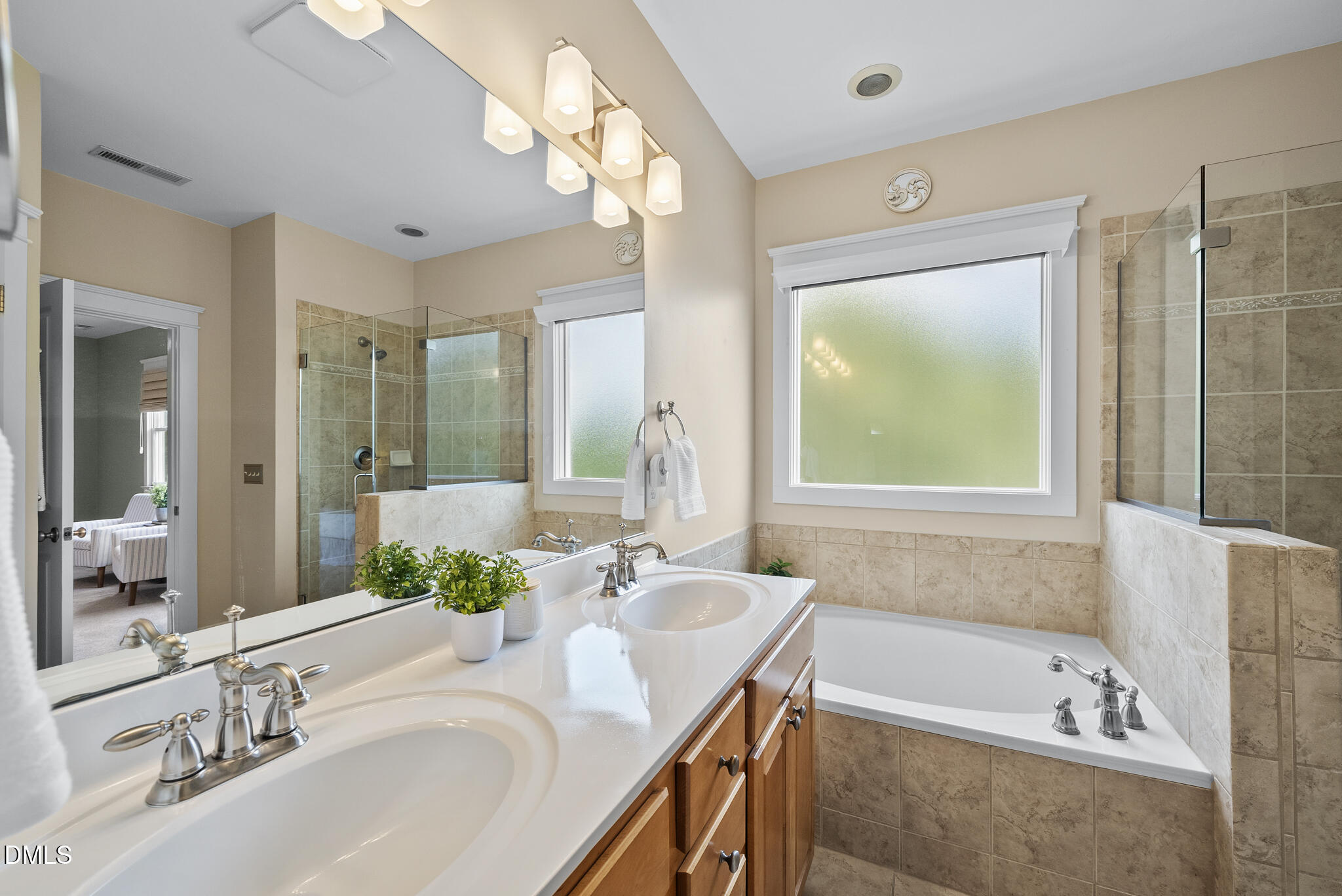 5609 Cary Glen Boulevard Property Photo 30