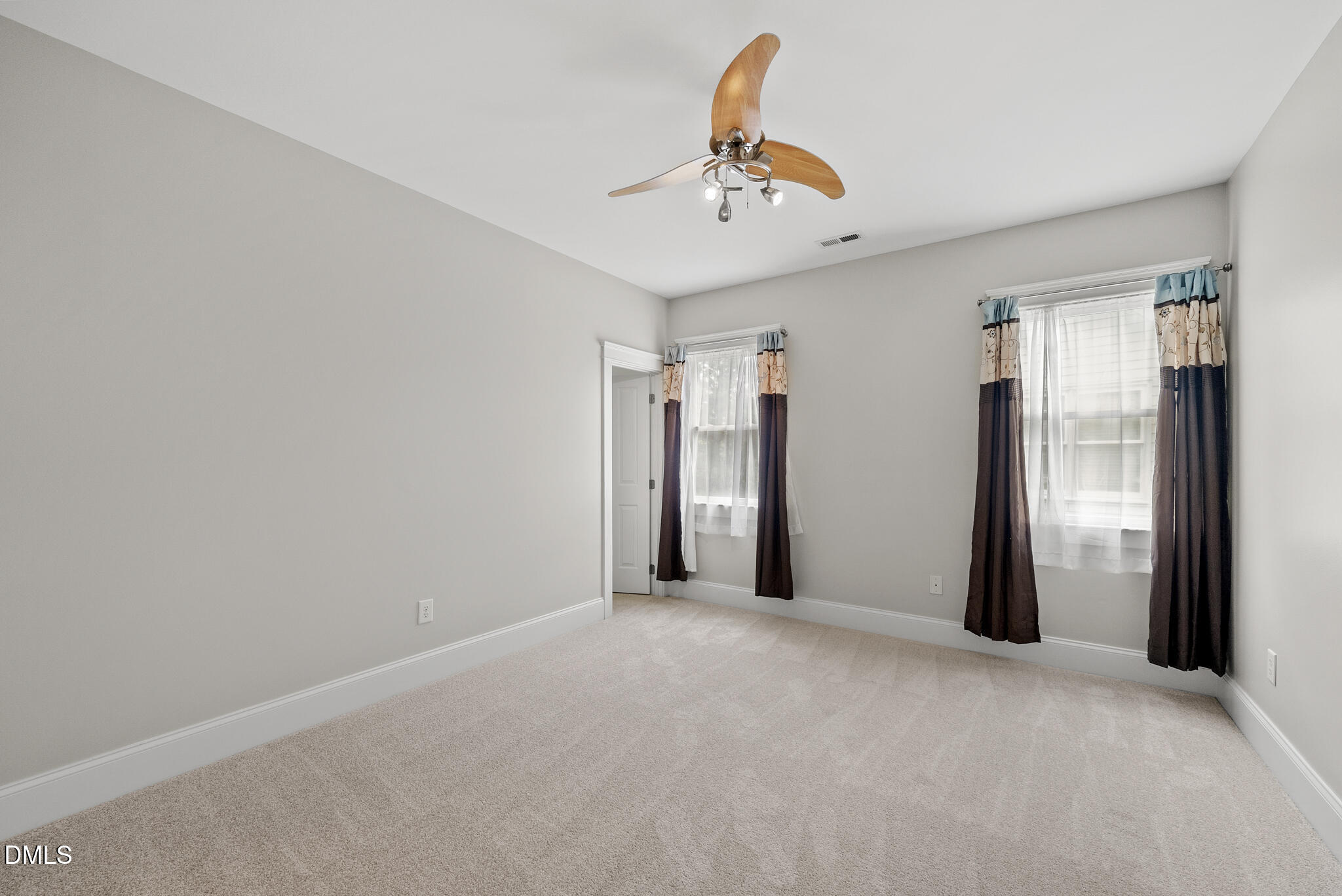 5609 Cary Glen Boulevard Property Photo 33