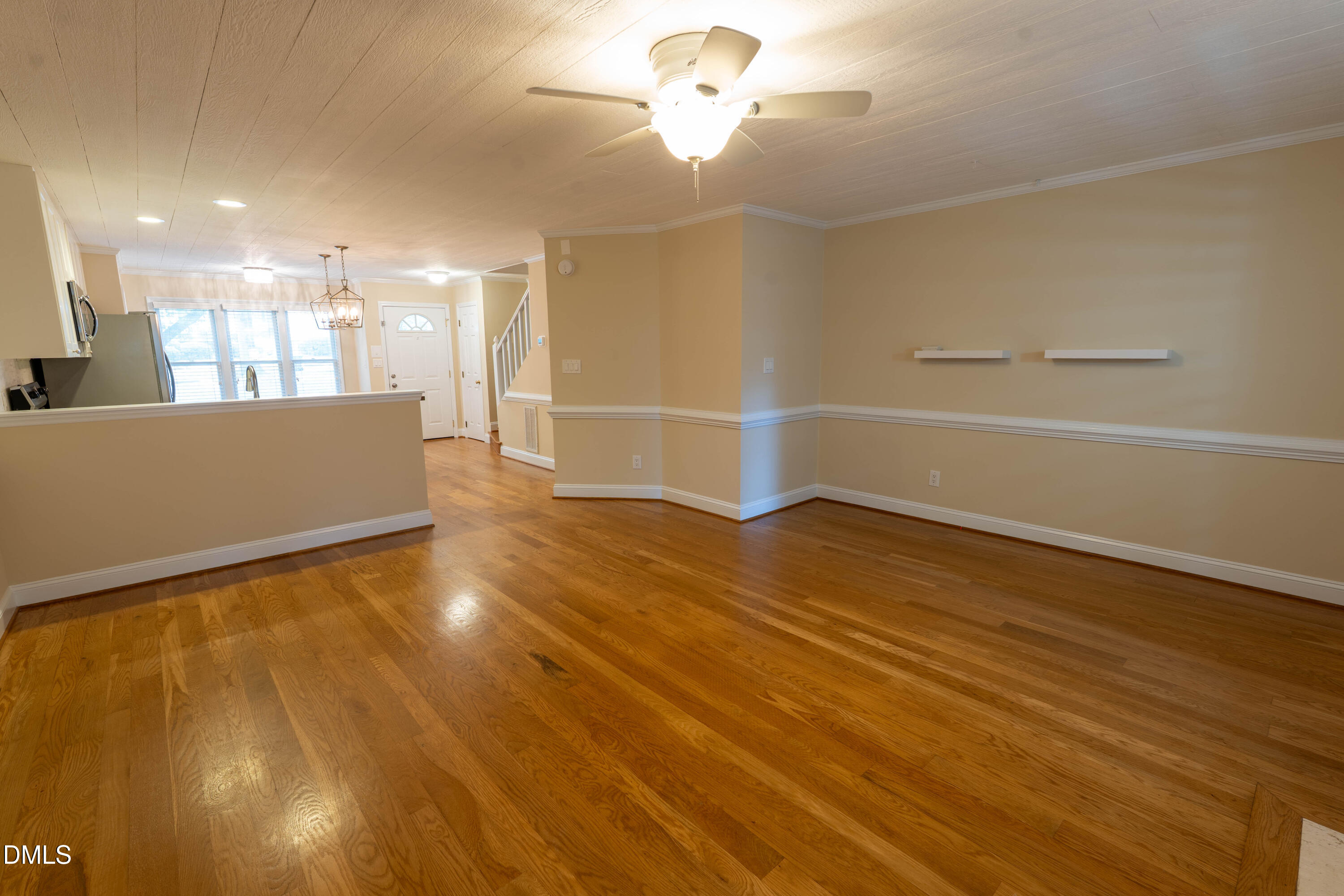1636 Claiborne Court Property Photo 8