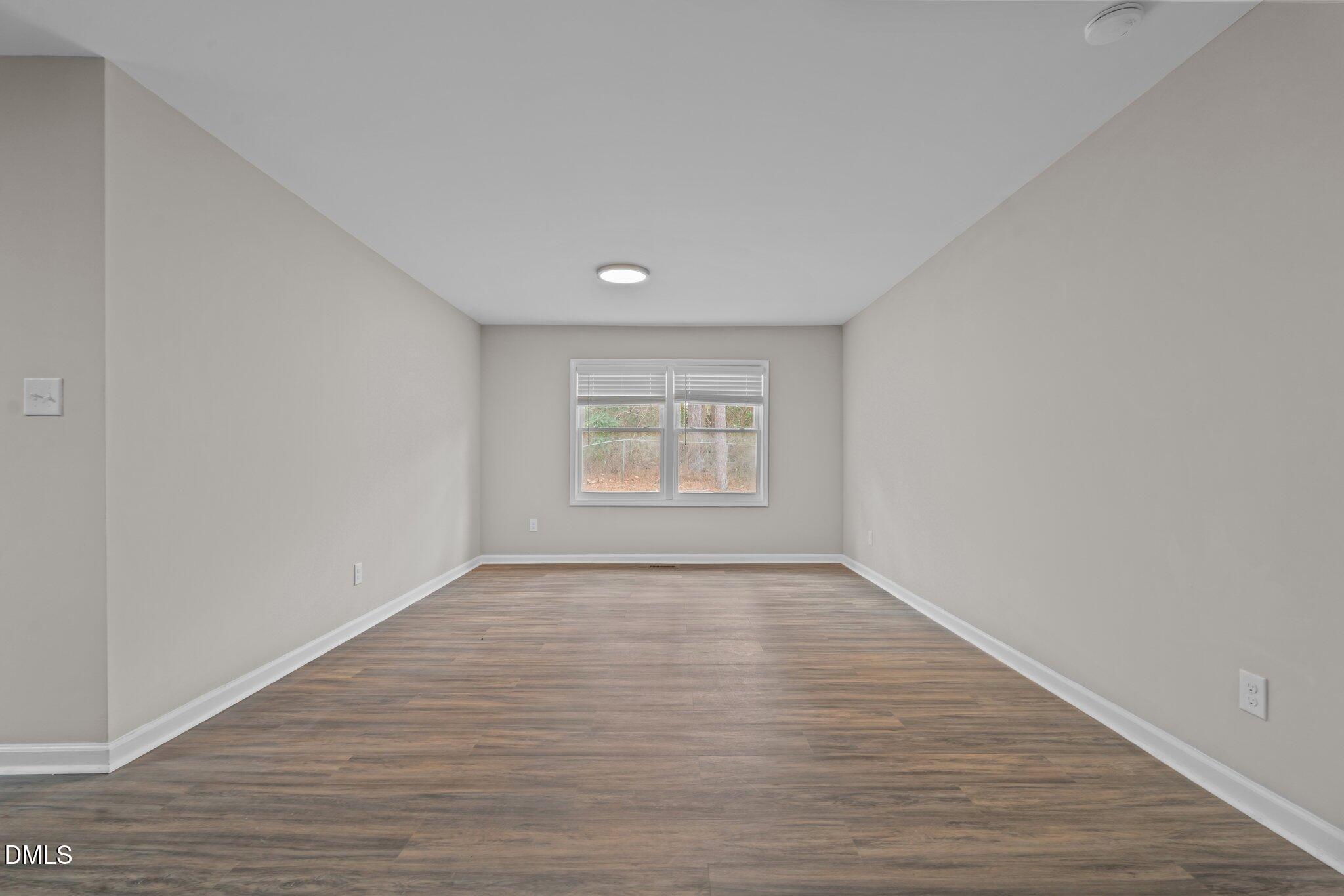 1302 King Street D Property Photo 9