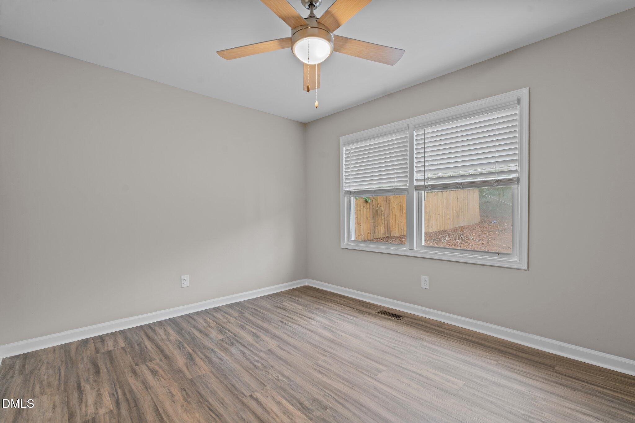 1302 King Street D Property Photo 11