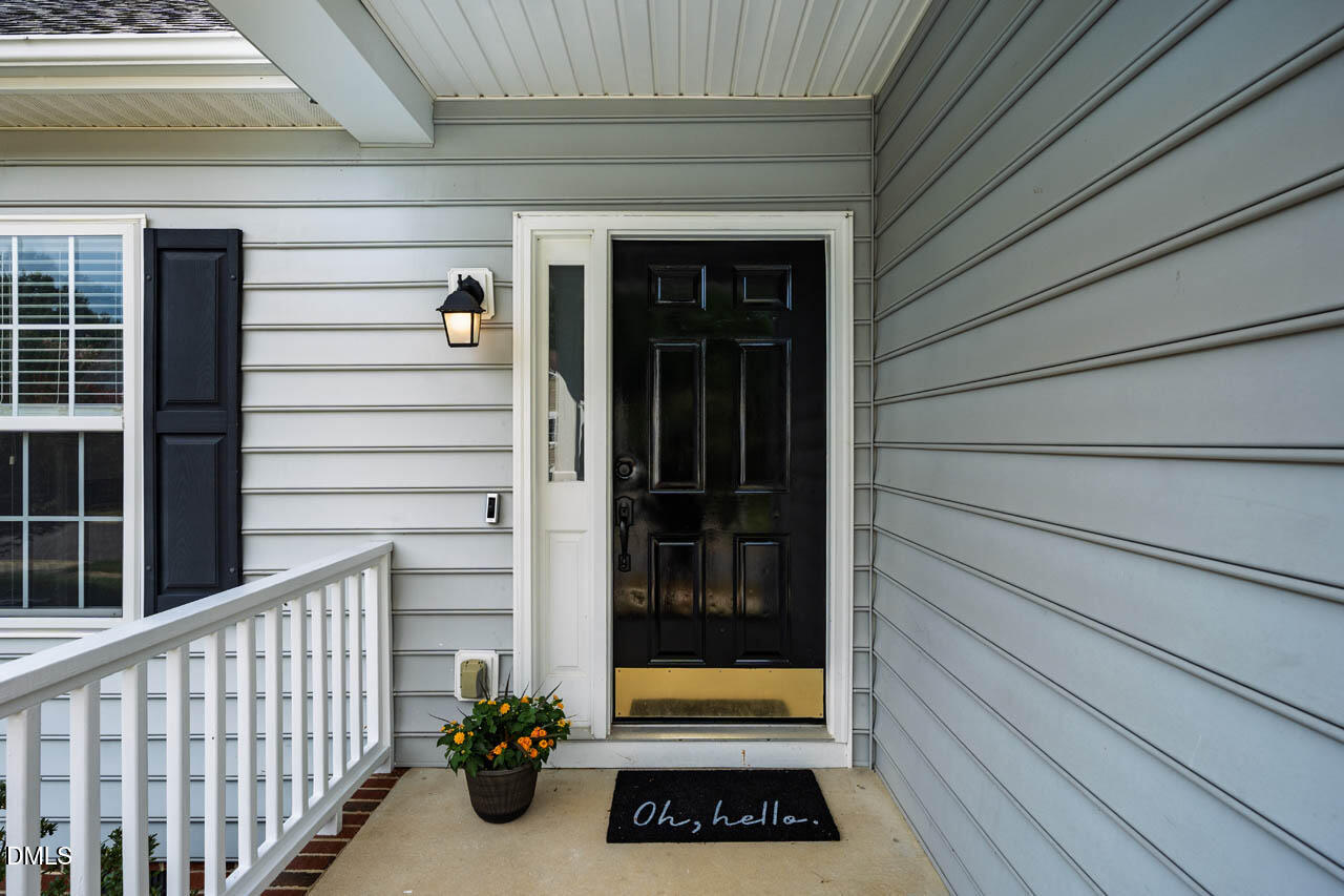 1403 Big Leaf Loop Property Photo 2