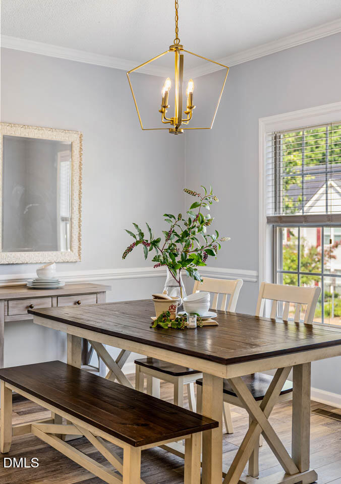 1403 Big Leaf Loop Property Photo 7